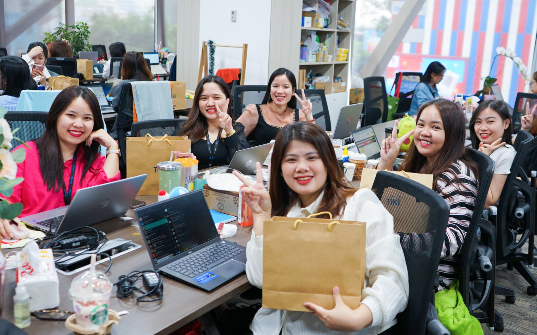 Người lao động, doanh nghiệp c&ugrave;ng quan t&acirc;m chương tr&igrave;nh &ldquo;Chuẩn mực v&agrave;ng&rdquo;