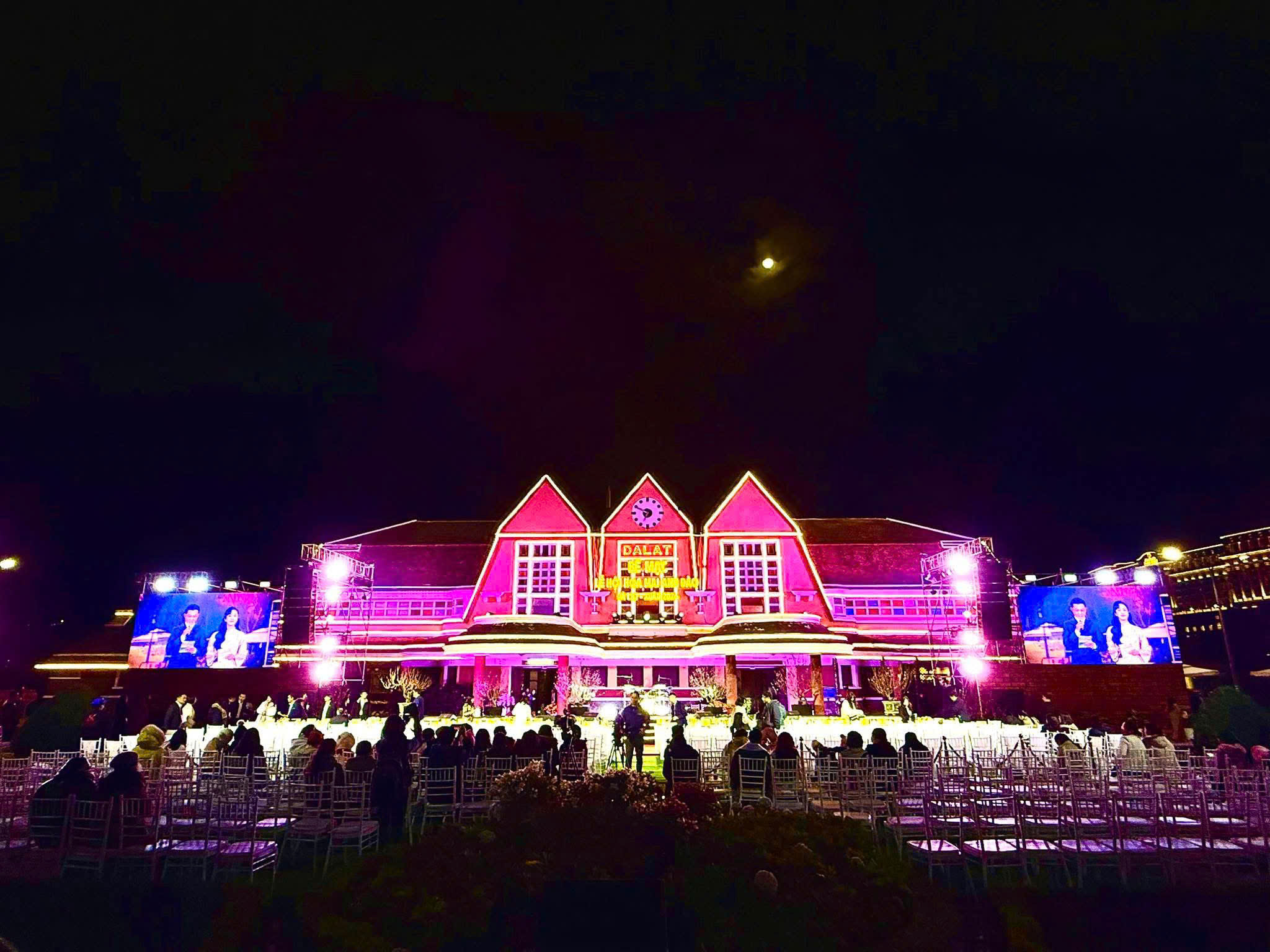 Thẻ tham quan mới tại Ga Đà Lạt giảm 50% giá - Ảnh 1.