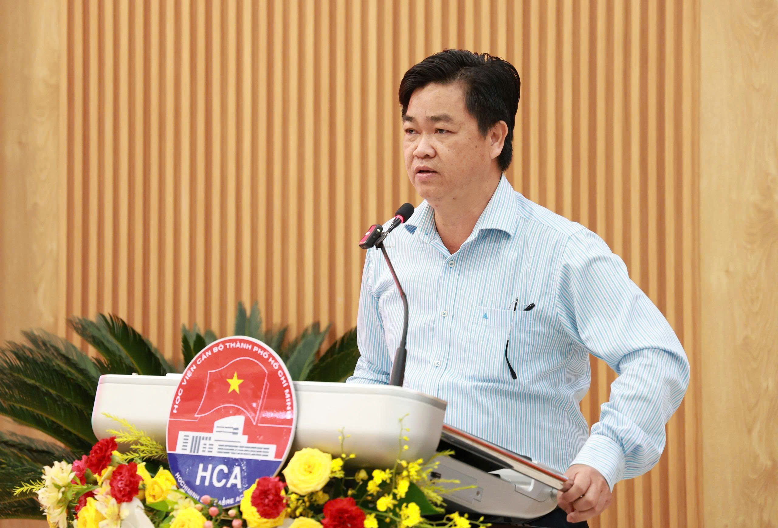 Th&ocirc;ng tin tr&aacute;i chiều tại TPHCM cần phản b&aacute;c kịp thời để bảo vệ nền tảng tư tưởng - Ảnh 2.