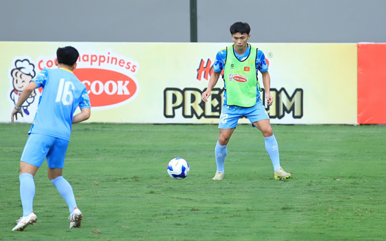 V&ograve;ng 17 V-League: Ninh B&igrave;nh trở lại, Thanh H&oacute;a v&ugrave;ng dậy mạnh mẽ - Ảnh 5.