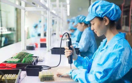 Một doanh nghiệp xuất khẩu lao động bị phạt 400 triệu đồng - Ảnh 2.