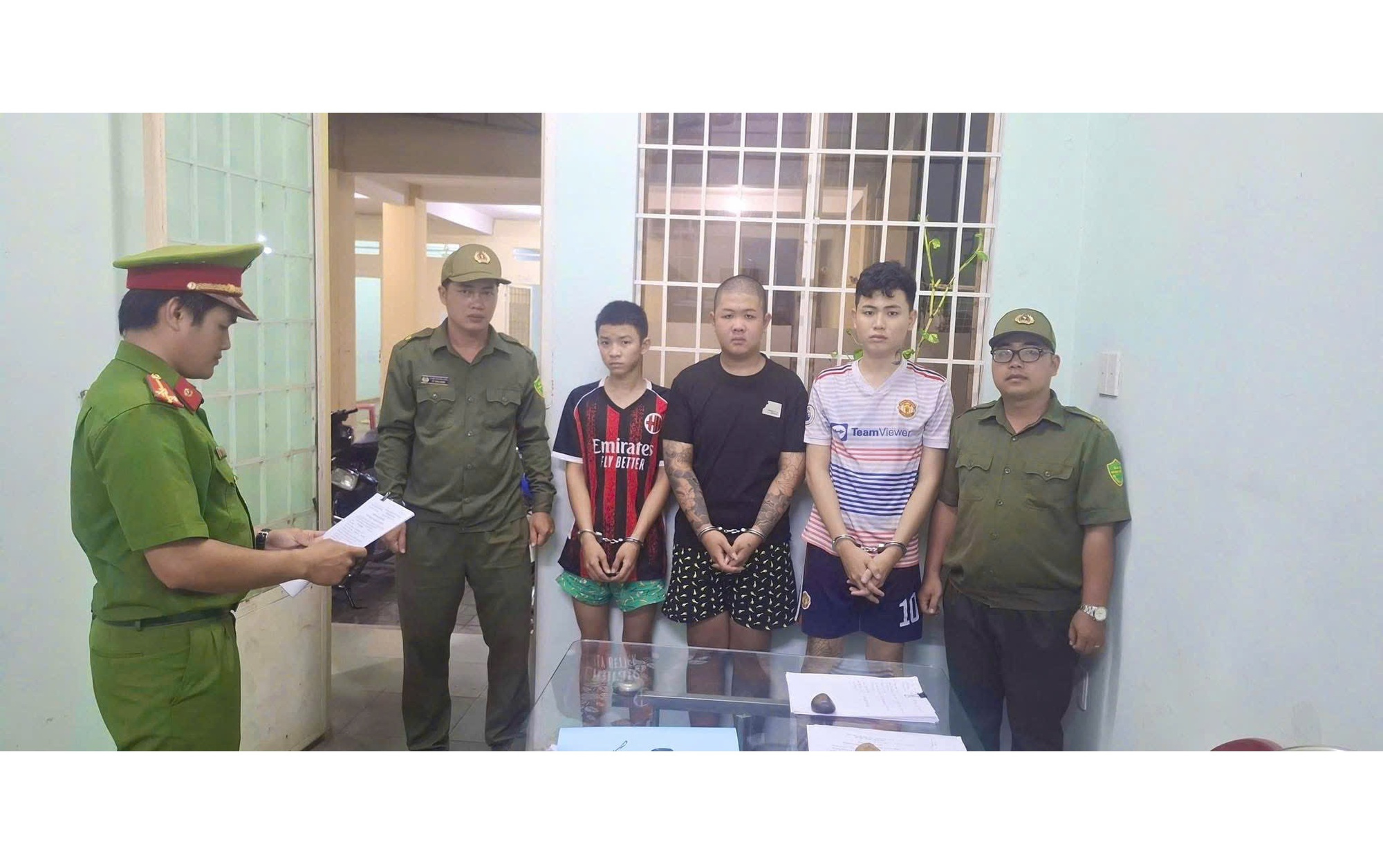 Trộm cắp xe m&aacute;y liều lĩnh giữa ban ng&agrave;y tại T&acirc;y Ninh bị bắt Ngay tại trận - Ảnh 2.