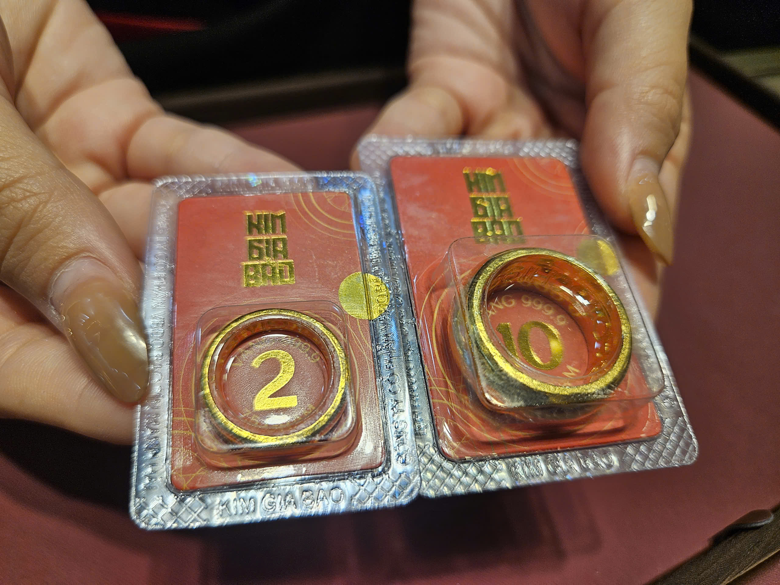 Giá vàng SJC và vàng nhẫn tăng mạnh ngày 6 - 5 , phục hồi sau thời gian giảm liên tiếp - Ảnh 2.