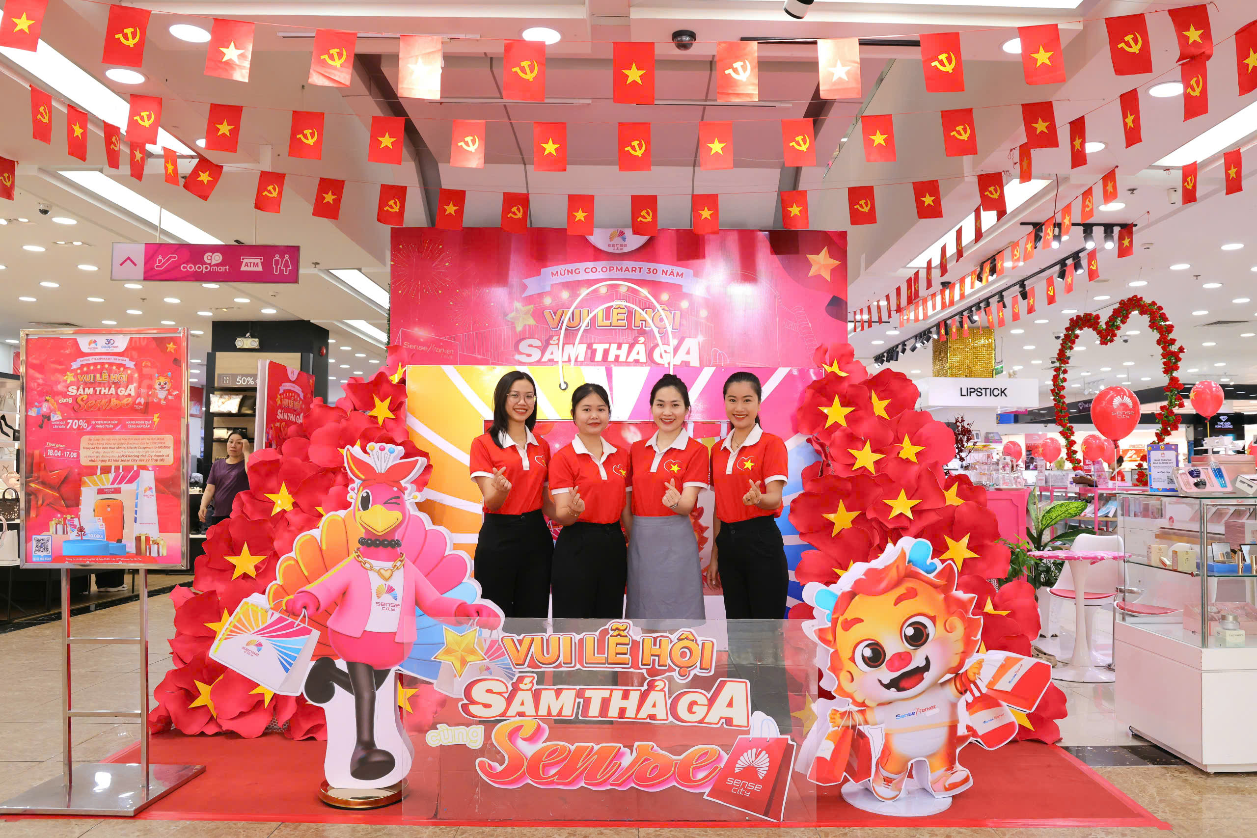 Cần Thơ rực rỡ mừng ng&agrave;y thống nhất đất nước 30 - 4 đầy tự h&agrave;o - Ảnh 17.