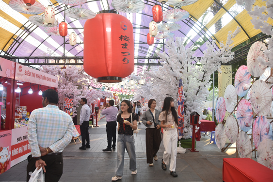 Trung t&acirc;m thương mại Gigamall: Một điểm đến, nhiều trải nghiệm - Ảnh 1.