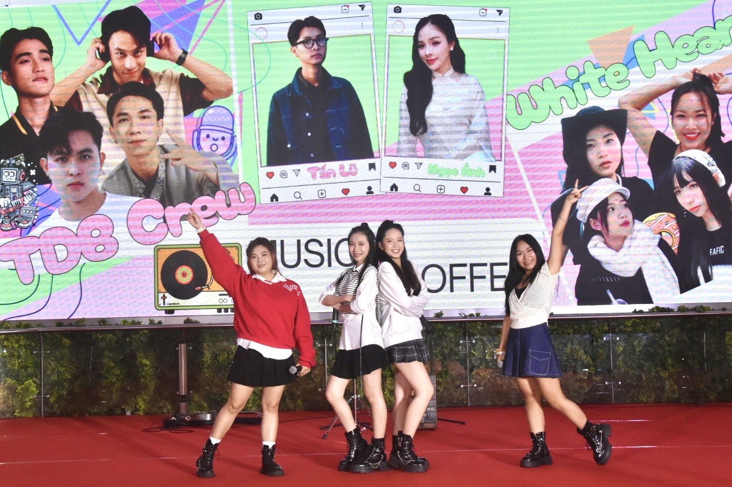 Rộn ràng hoạt động giao lưu mở màn Lễ hội Tôn vinh Cà phê - Trà Việt lần 4 - Ảnh 1.