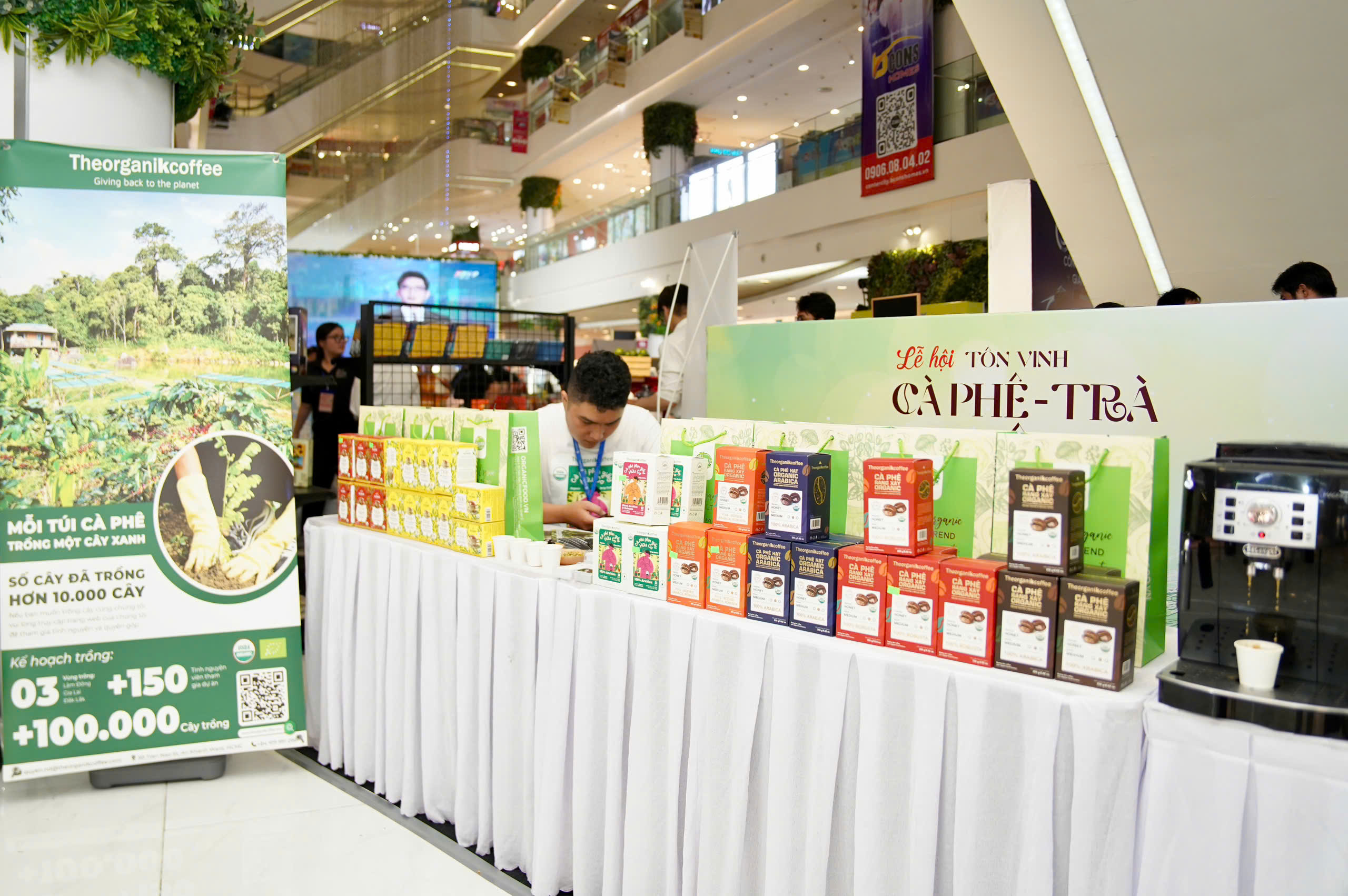 Kh&aacute;m ph&aacute; gian h&agrave;ng độc đ&aacute;o tại Lễ hội T&ocirc;n vinh c&agrave; ph&ecirc; - tr&agrave; Việt 2026 - Ảnh 2.