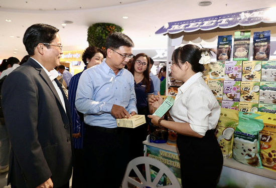 Lễ hội Tôn vinh cà phê trà Việt 2026: Nâng cao giá trị nông sản Việt Nam - Ảnh 1. Lễ hội Tôn vinh cà phê trà Việt 2026: Nâng cao giá trị nông sản Việt Nam - Ảnh 1.