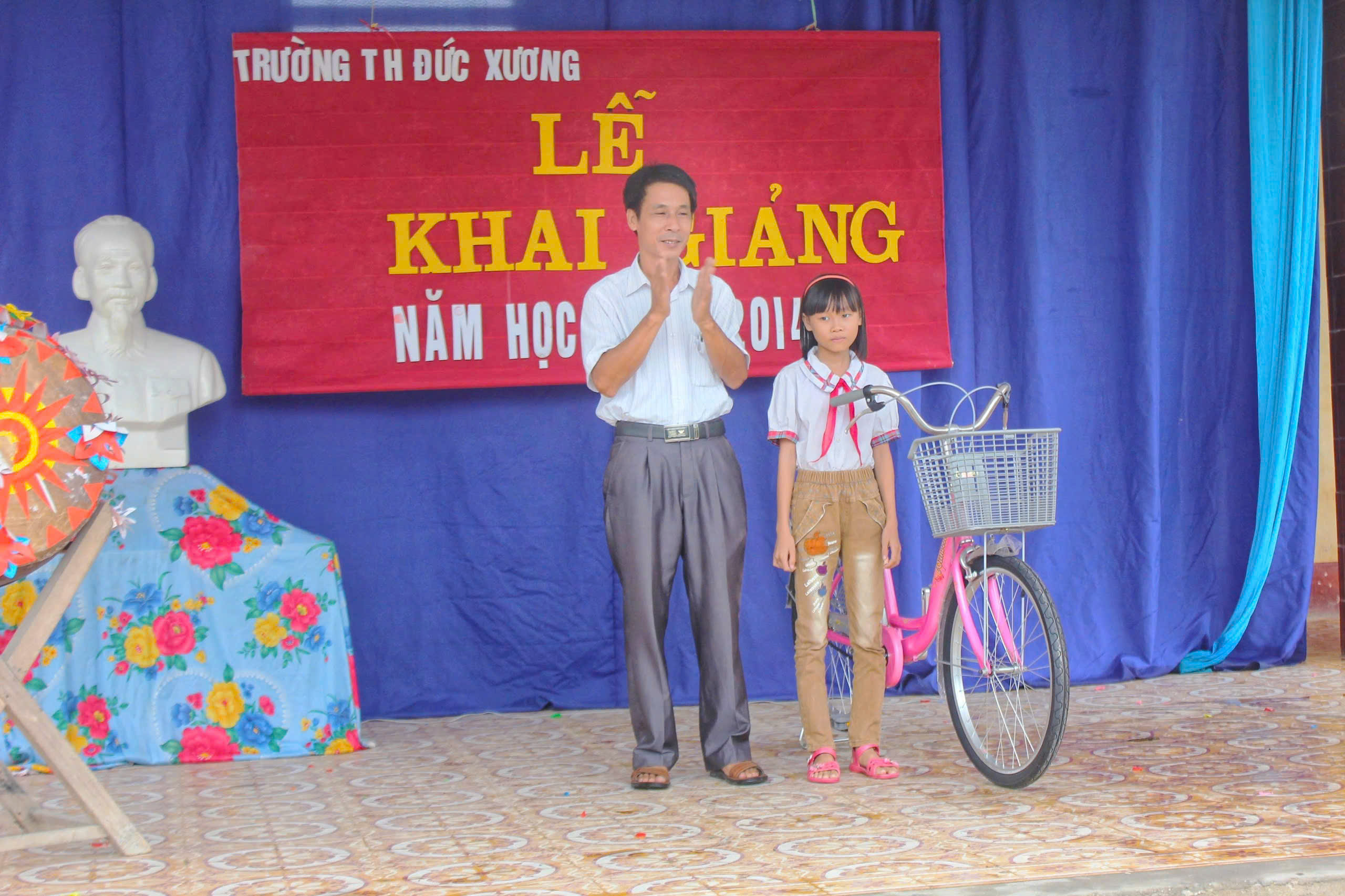 NGƯỜI THẦY KÍNH YÊU: Điểm tựa vững chãi để vươn lên - Ảnh 2.