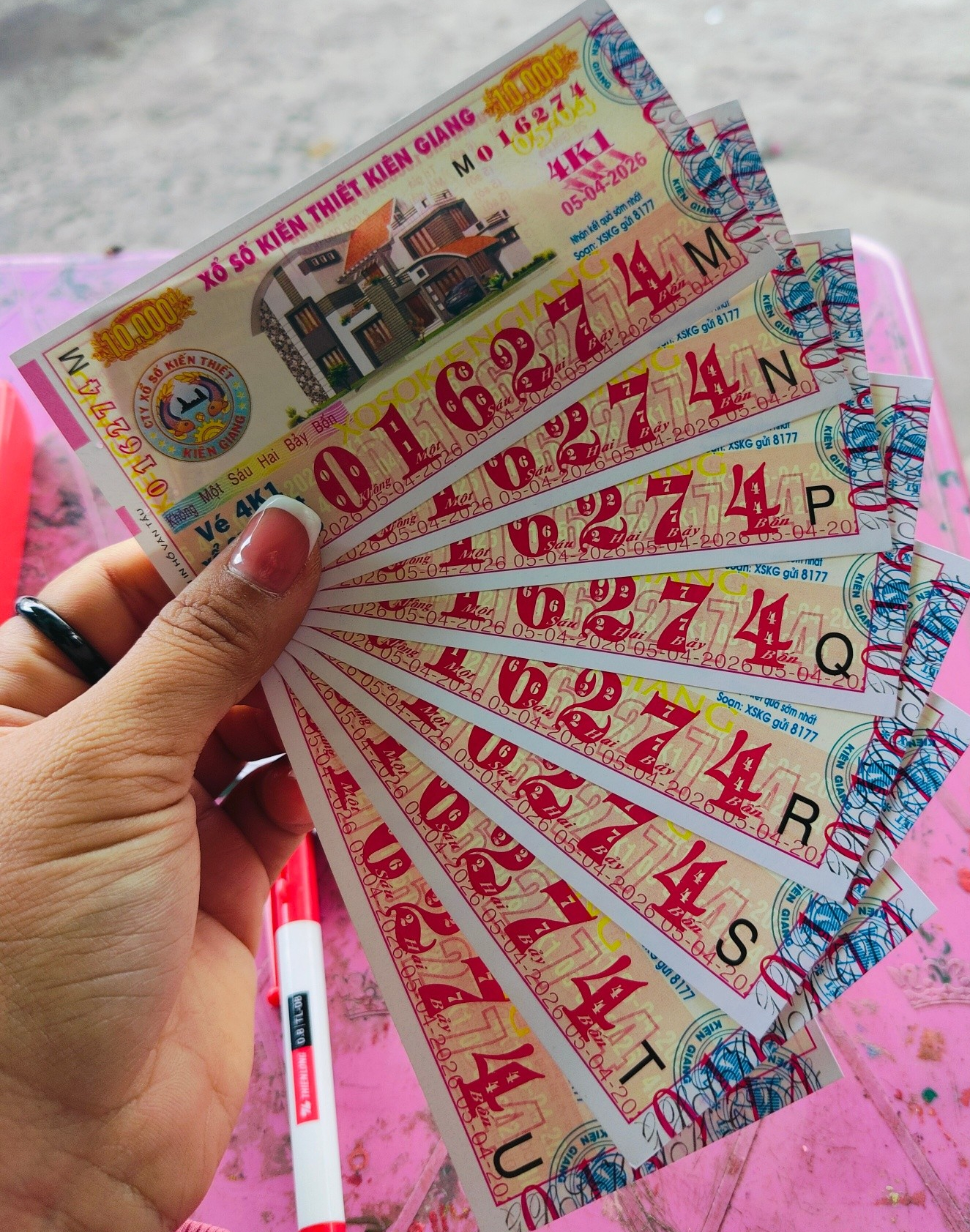 Xuất hiện nhiều người trúng xổ số miền Nam vào chiều 5-4 - Ảnh 3.