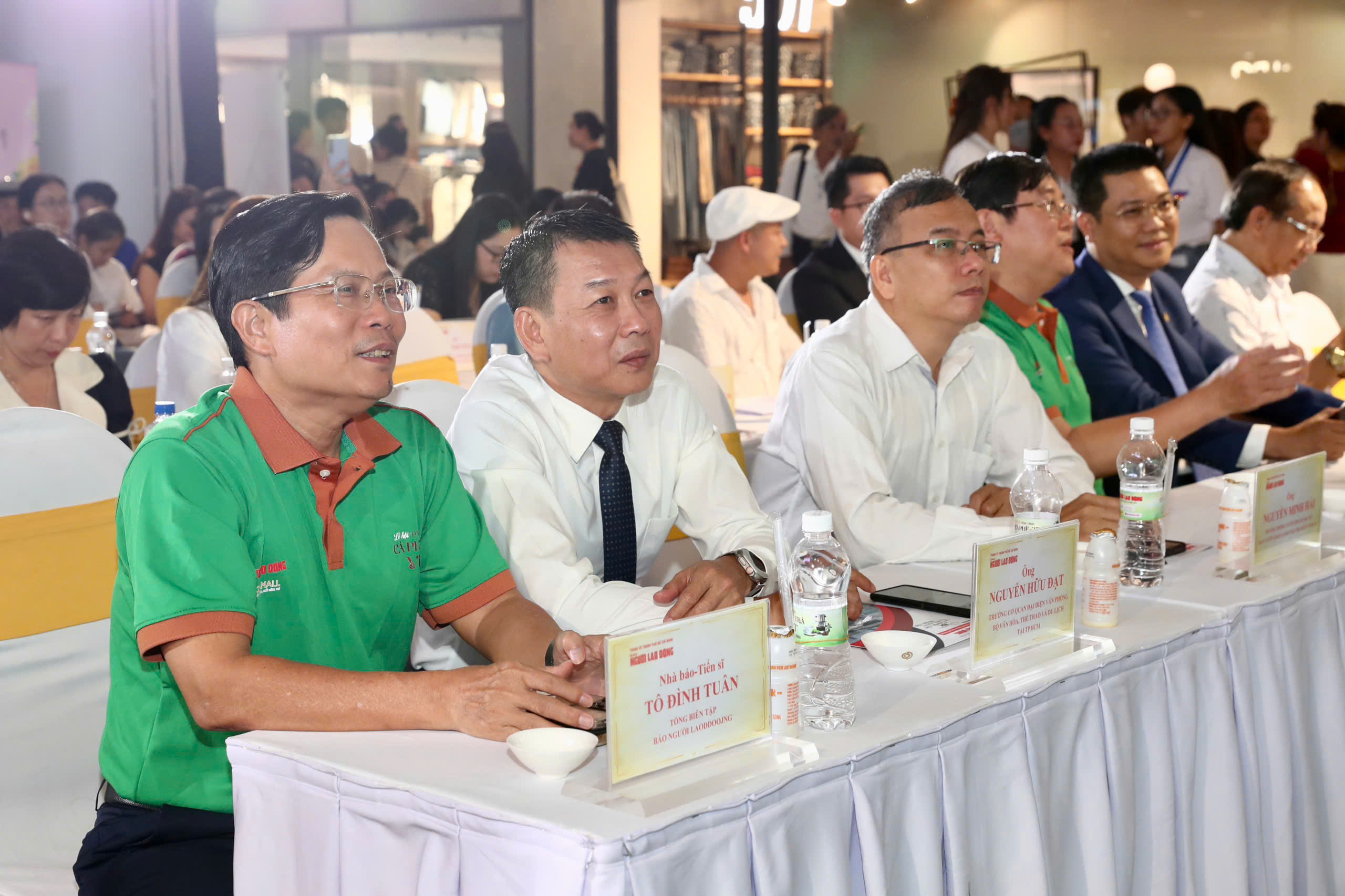 Báo Người Lao Động trao giải cuộc thi viết về cà phê - trà Việt 2026 - Ảnh 2. Báo Người Lao Động trao giải cuộc thi viết về cà phê - trà Việt 2026 - Ảnh 2.