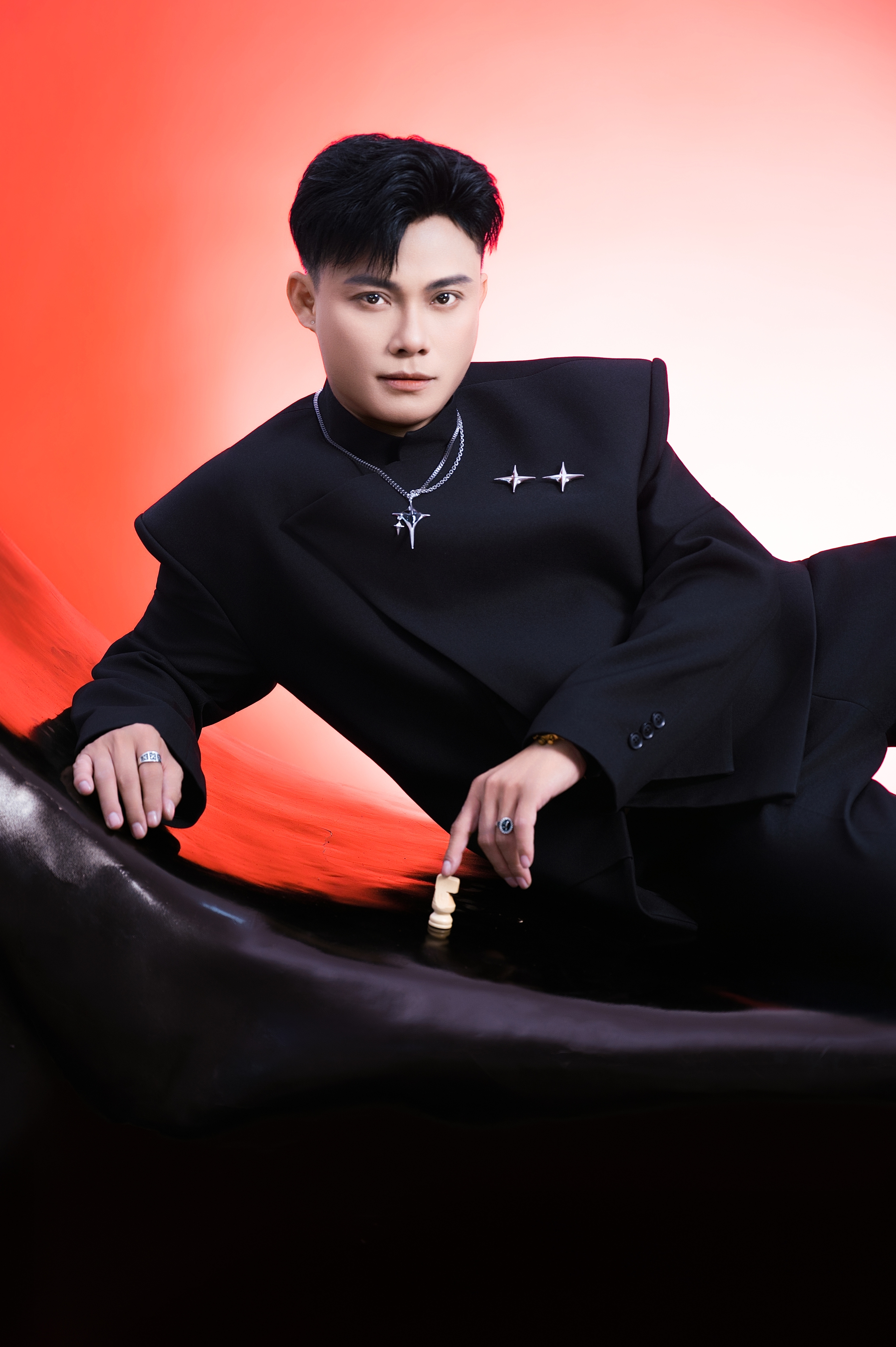 Biên đạo múa Vĩnh Khương khoe vẻ đẹp 