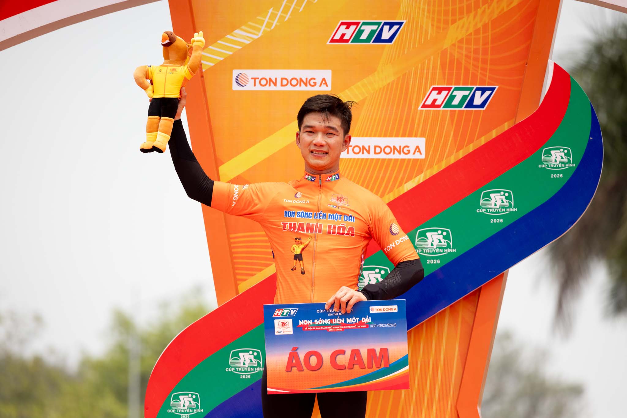 Cúp Truyền hình TP HCM 2026: Marchuk Dzianis "xé" Áo vàng sau màn rượt đuổi nghẹt thở - Ảnh 11.