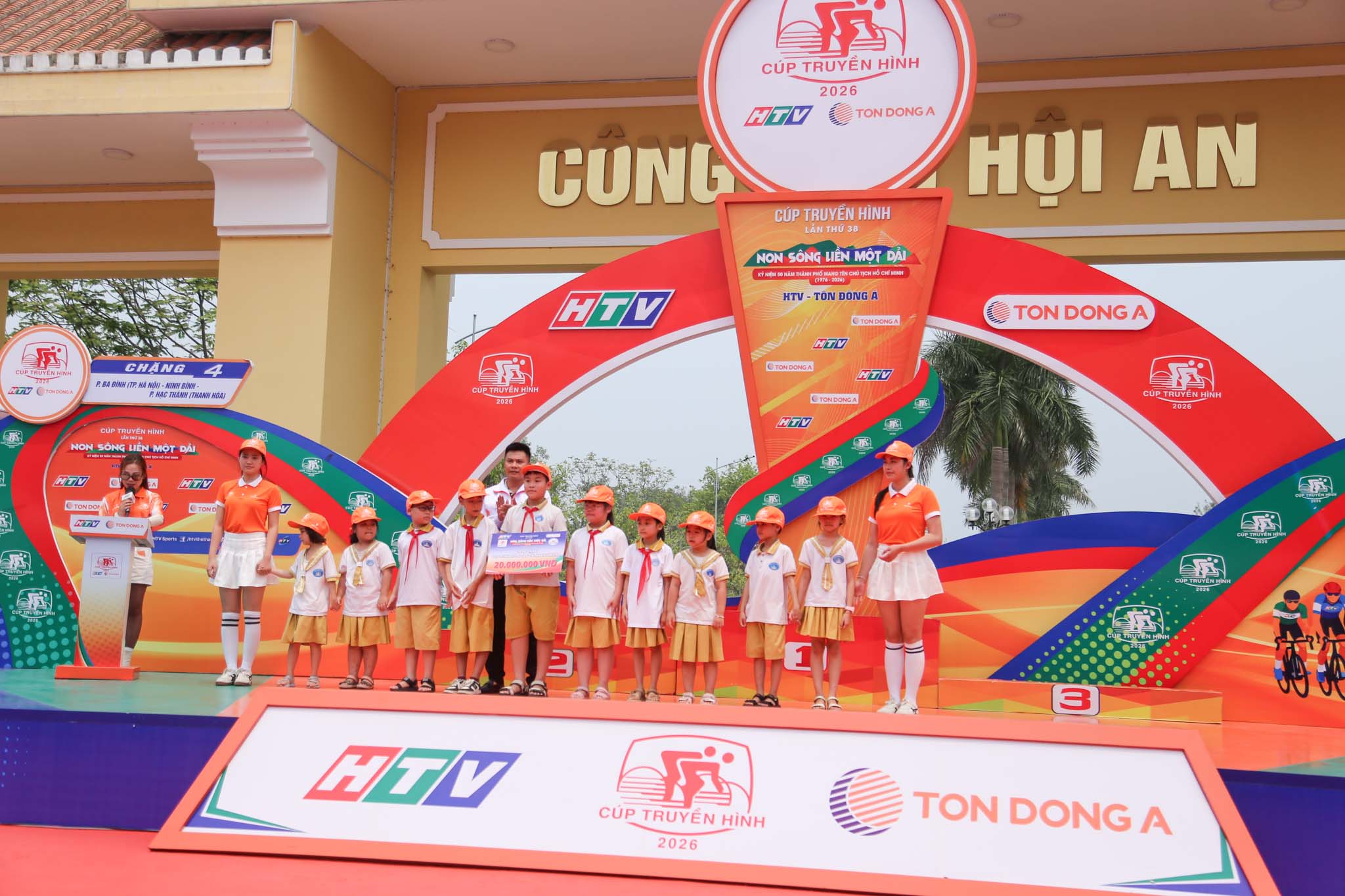 Cúp Truyền hình TP HCM 2026: Marchuk Dzianis "xé" Áo vàng sau màn rượt đuổi nghẹt thở - Ảnh 12.