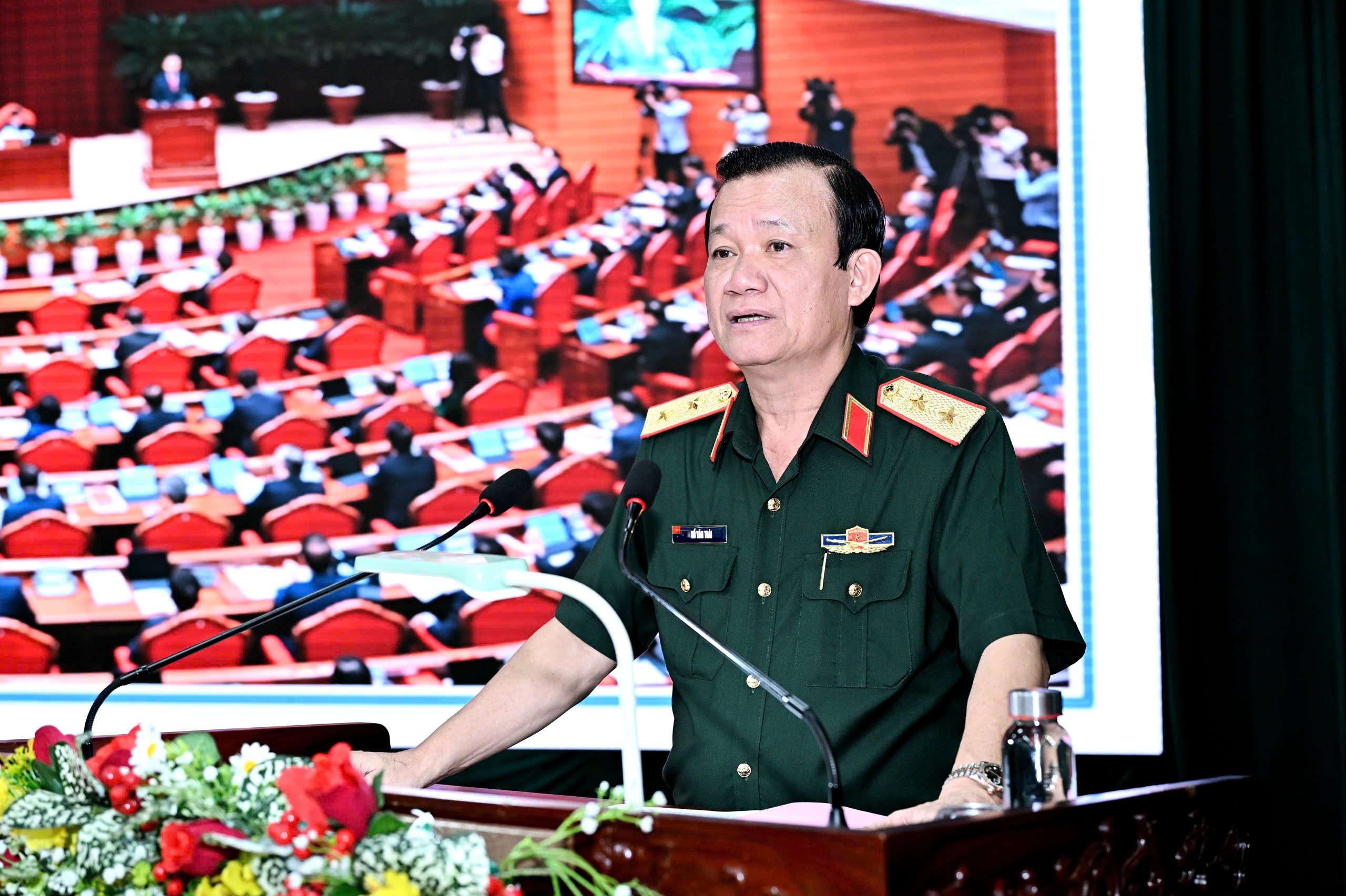 Quân khu 9 thông báo kết quả Hội nghị lần thứ 2 Ban Chấp hành Trung ương Đảng 2026 - Ảnh 3.