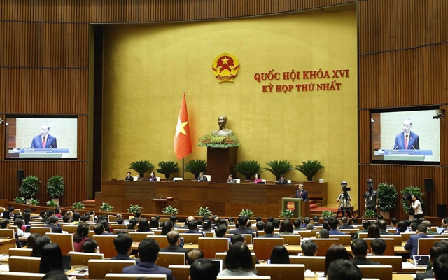 Newly elected Prime Minister Le Minh Hung outlines five priorities for government - Ảnh 3.