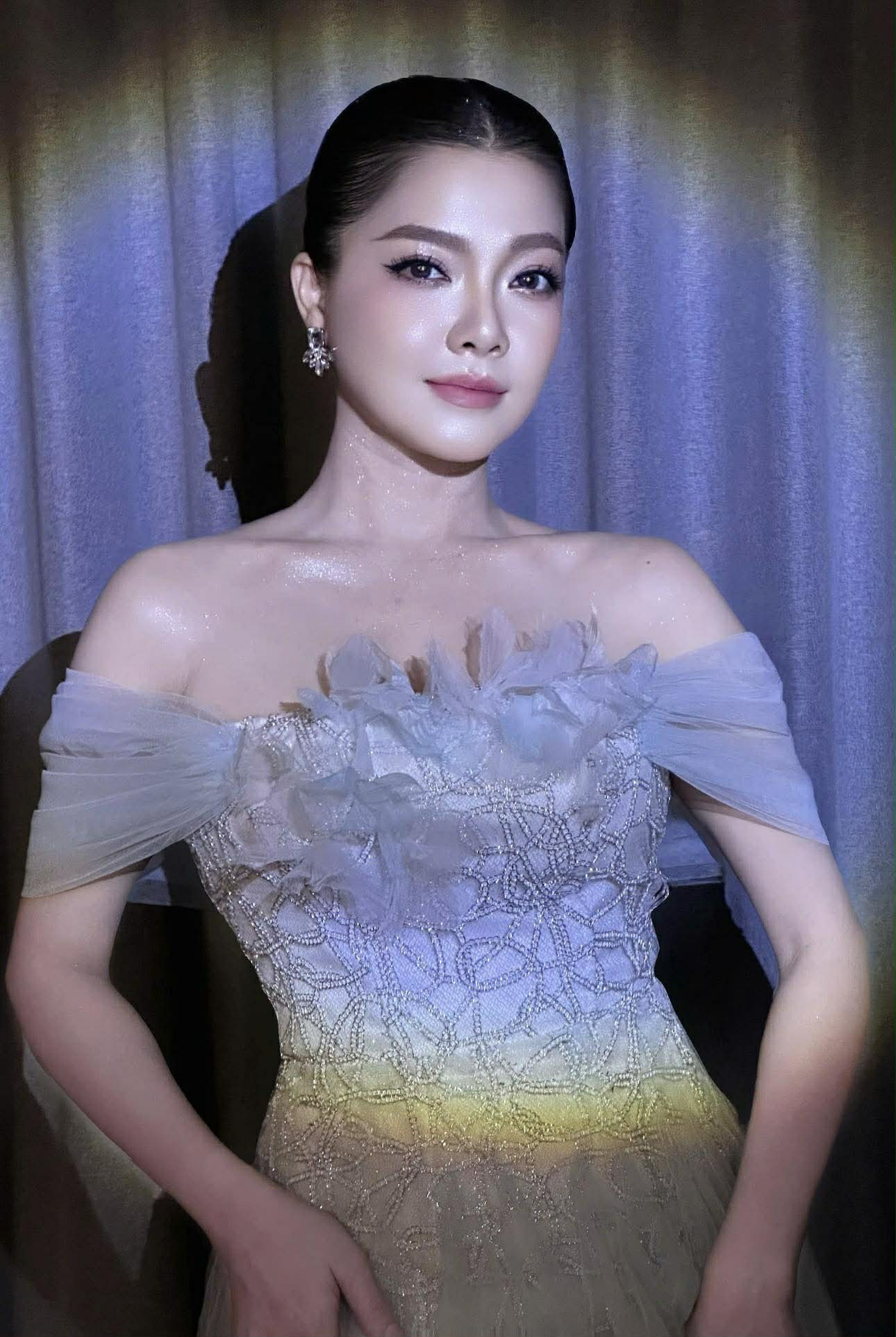 Phương Thanh, Lân Nhã, Đoan Trang hội ngộ đêm nhạc 