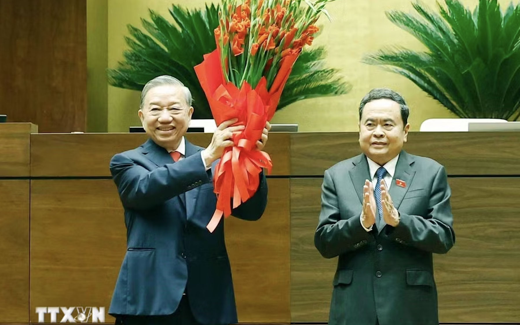 Tổng B&iacute; thư, Chủ tịch Trung Quốc Tập Cận B&igrave;nh ch&uacute;c mừng Tổng B&iacute; thư, Chủ tịch nước T&ocirc; L&acirc;m - Ảnh 2.