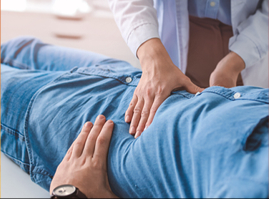 Người trẻ “trả giá” vì lối sống thiếu lành mạnh - Ảnh 1.