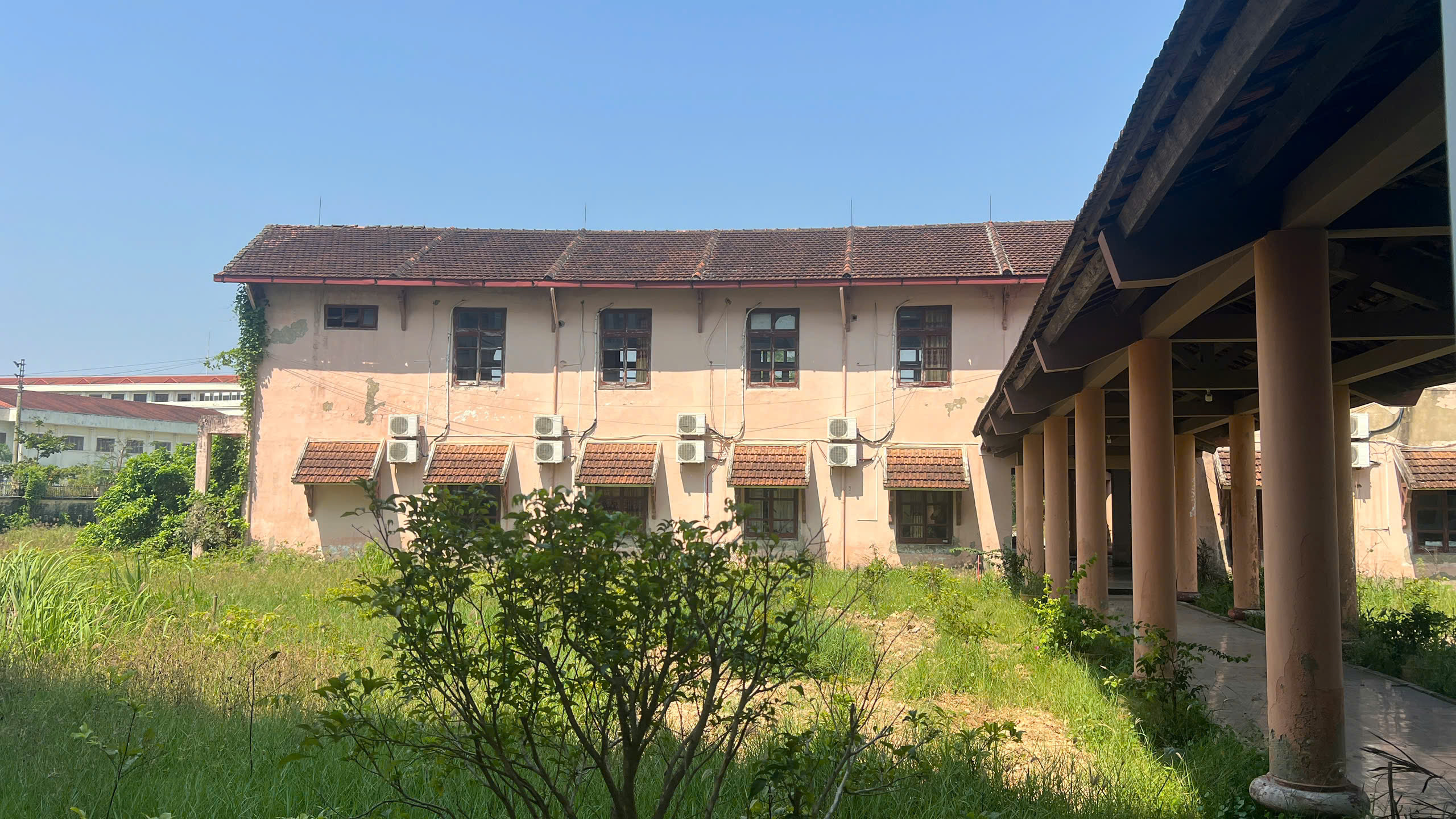 H&igrave;nh ảnh "hắt hiu" của một trụ sở hội n&ocirc;ng d&acirc;n trước l&uacute;c ho&agrave;n th&agrave;nh "sứ mệnh" - Ảnh 4.