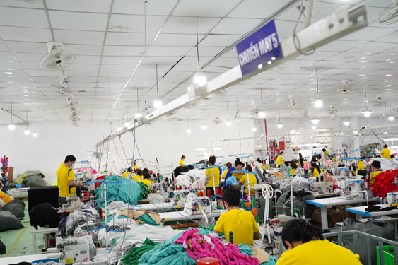 Dệt may, da gi&agrave;y kiến nghị nhập phế liệu t&aacute;i chế - Ảnh 1.