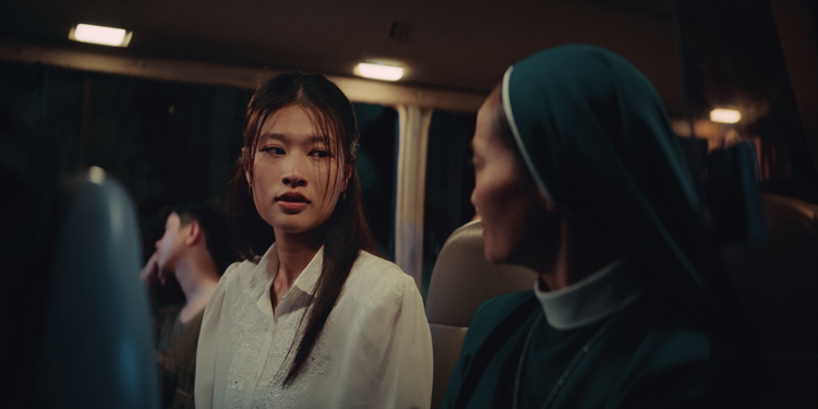 Phim Việt vững vàng tốp đầu phòng vé - Ảnh 1.