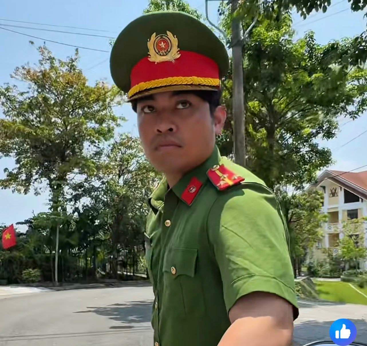 Hé lộ hậu trường clip công an xã ở Huế 