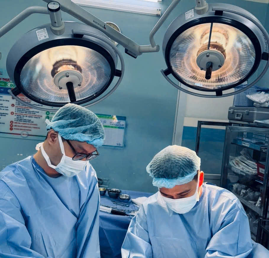 Hoại tử v&ugrave;ng k&iacute;n do đ&aacute;i th&aacute;o đường kiểm so&aacute;t k&eacute;m - Ảnh 2.