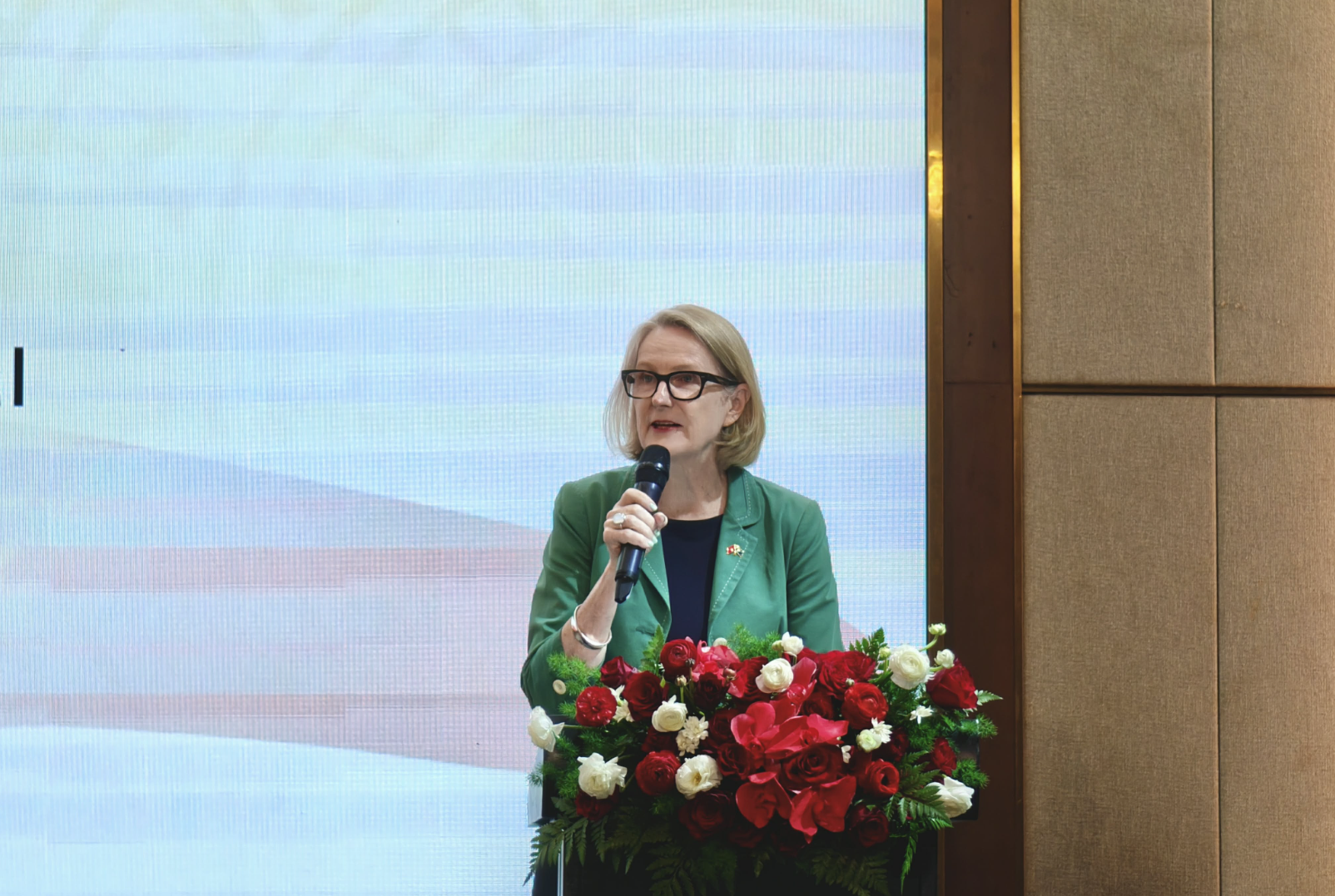 - Ảnh 1. - Ảnh 1.