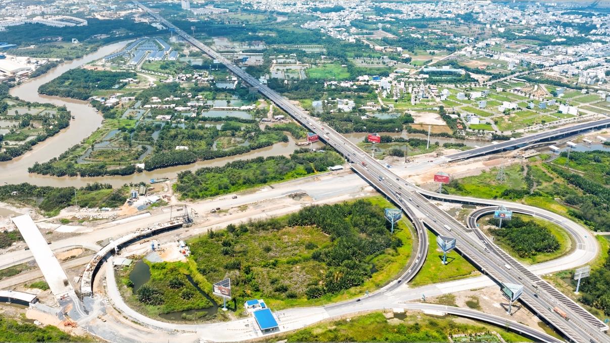 Những giá trị bền vững định hình chuẩn mực quốc tế tại Khu Đông - Ảnh 2.