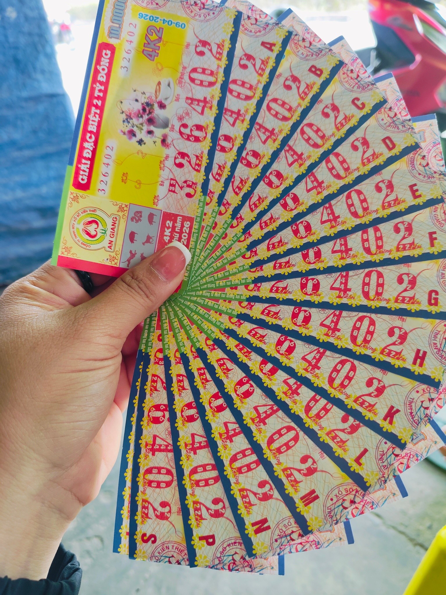 Chiều 9-4, xổ số miền Nam xác định nơi trúng 3 giải độc đắc - Ảnh 5.