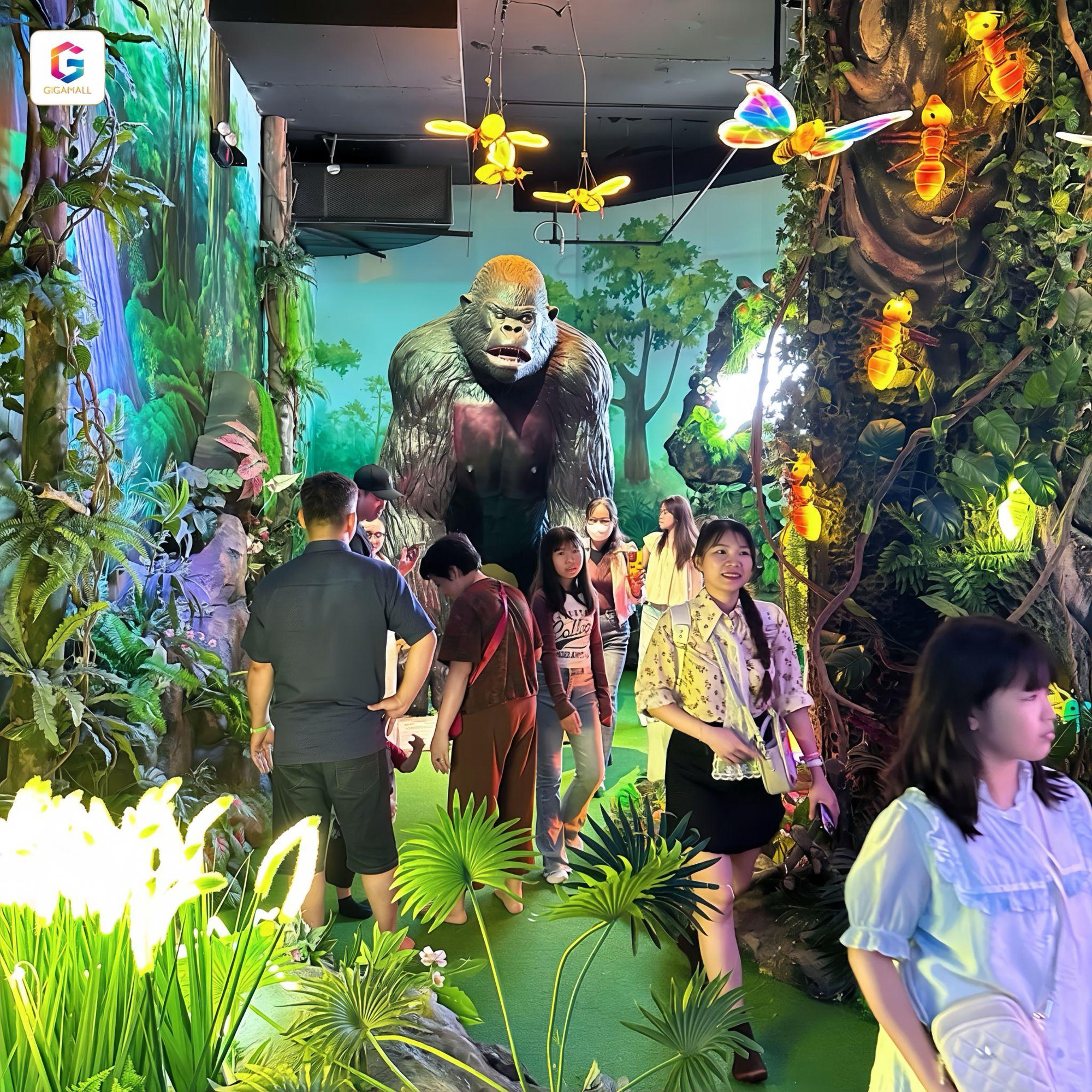 Kỳ nghỉ lễ 30-4, 1-5: Gigamall k&iacute;n kh&aacute;ch, giới trẻ đổ x&ocirc; "check-in" khu giải tr&iacute; c&ocirc;ng nghệ Gigaversal - Ảnh 3.