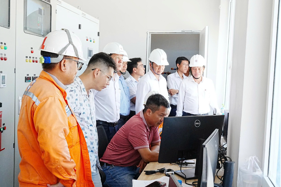 Từ Cà Mau đến Đồng Nai: 51 công trình điện 110kV đồng loạt đi vào vận hành - Ảnh 2.