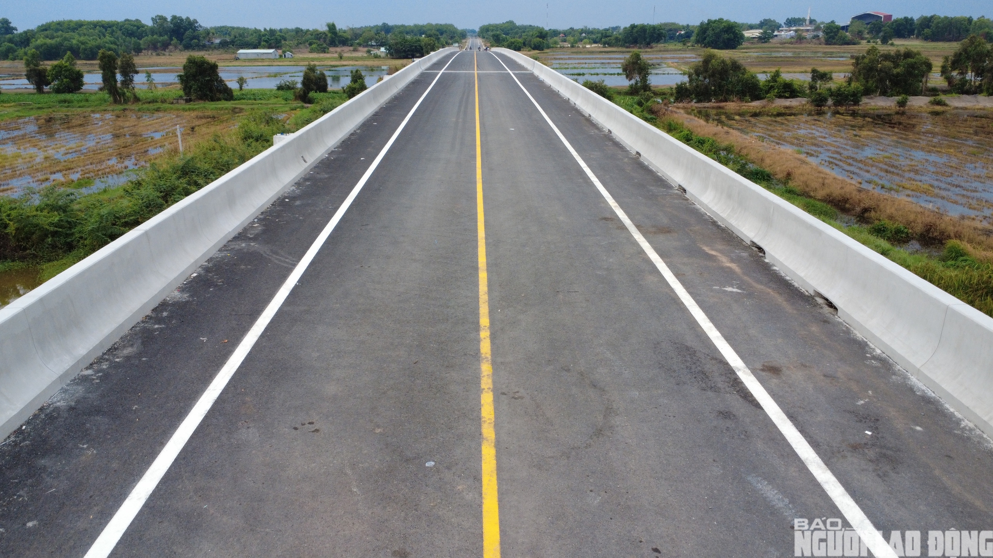 H&igrave;nh h&agrave;i tuyến đường Hồ Ch&iacute; Minh 2 . 200 Tỉ đồng kết nối TPHCM , Đồng Nai , T&acirc;y Ninh - Ảnh 9.