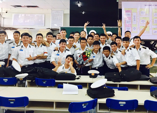 Tấm l&ograve;ng người thầy bao la như đại dương - Ảnh 1.