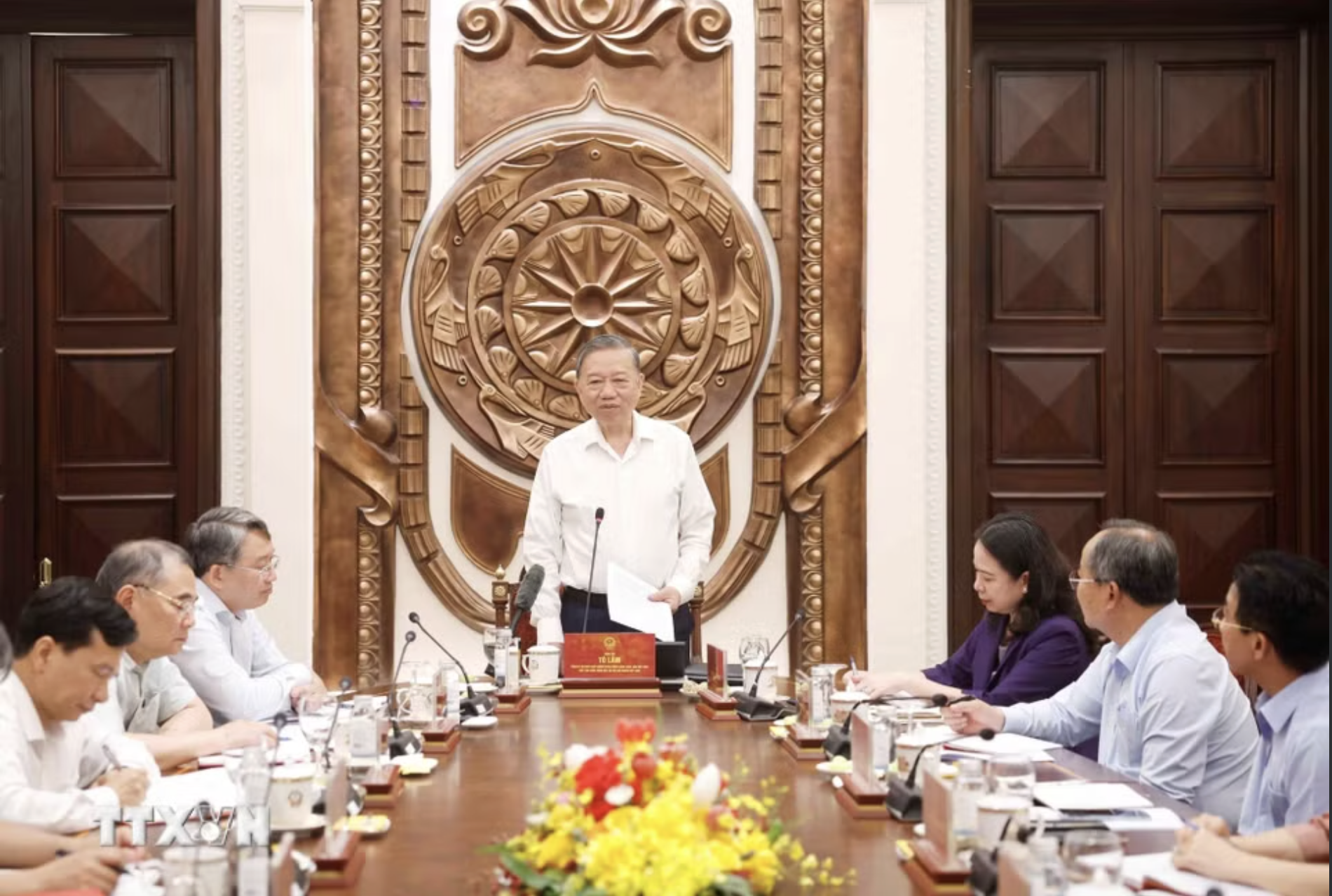 Tổng B&iacute; thư, Chủ tịch nước T&ocirc; L&acirc;m: C&ocirc;ng t&aacute;c Văn ph&ograve;ng Chủ tịch nước phải n&acirc;ng l&ecirc;n tầm cao mới - Ảnh 1.