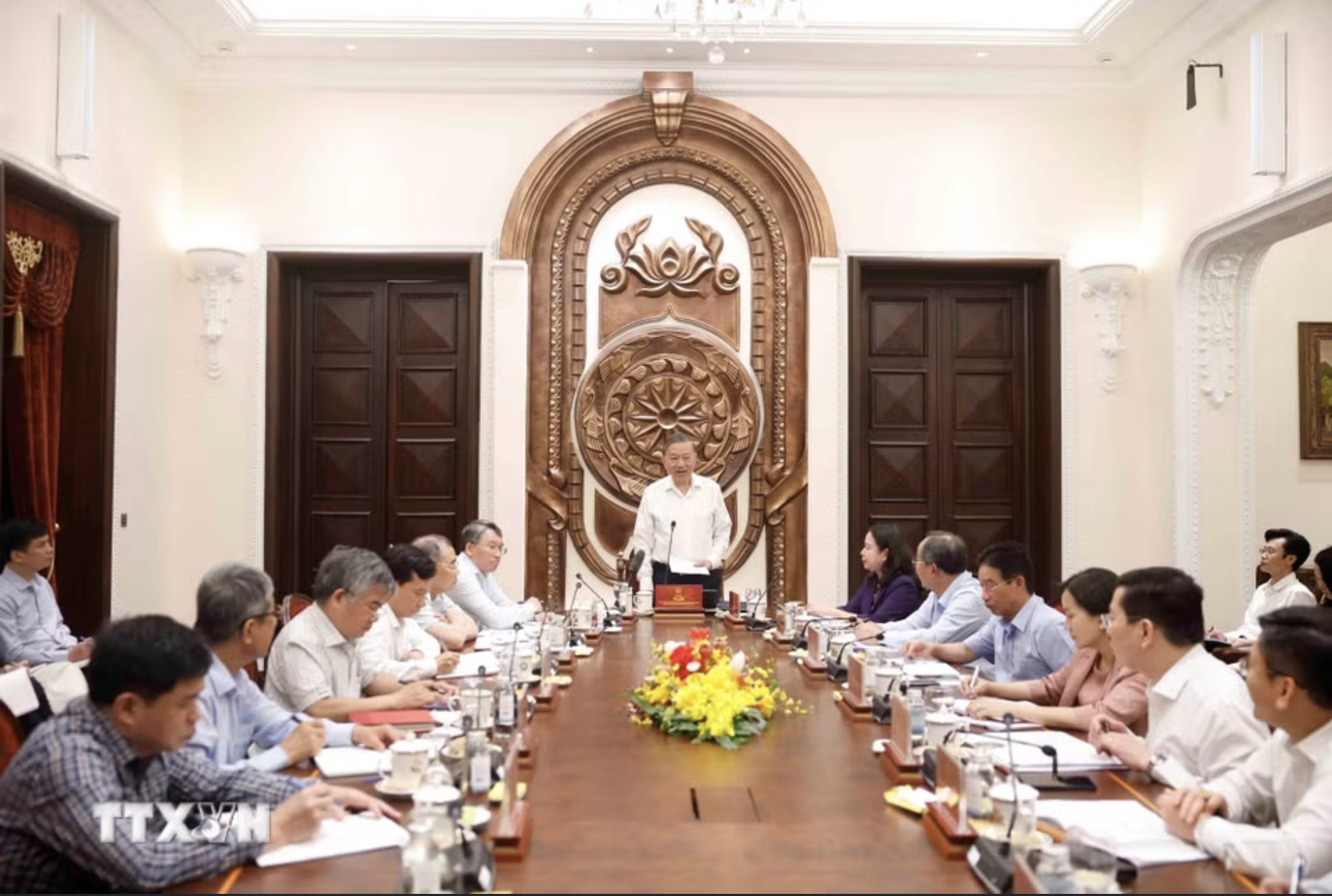Tổng B&iacute; thư, Chủ tịch nước T&ocirc; L&acirc;m: C&ocirc;ng t&aacute;c Văn ph&ograve;ng Chủ tịch nước phải n&acirc;ng l&ecirc;n tầm cao mới - Ảnh 3.
