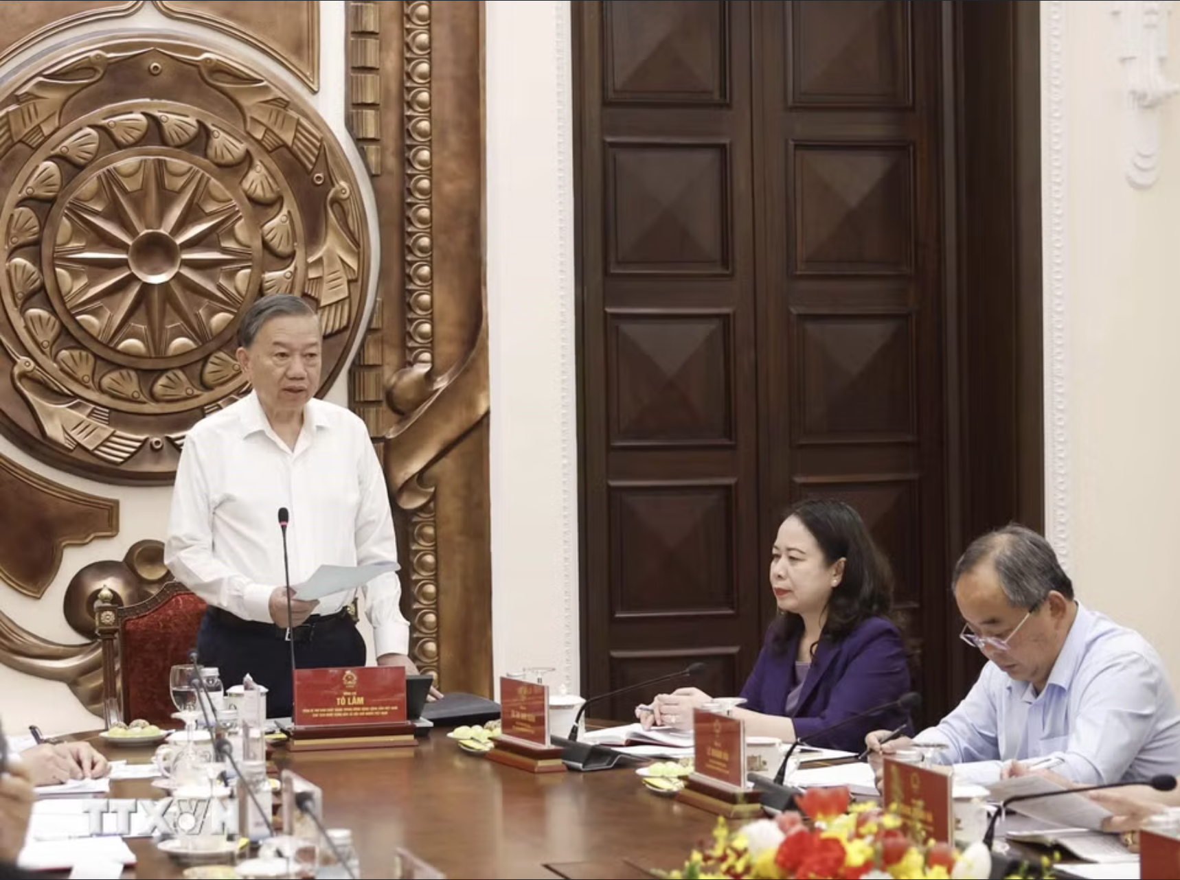 Tổng B&iacute; thư, Chủ tịch nước T&ocirc; L&acirc;m: C&ocirc;ng t&aacute;c Văn ph&ograve;ng Chủ tịch nước phải n&acirc;ng l&ecirc;n tầm cao mới - Ảnh 4.