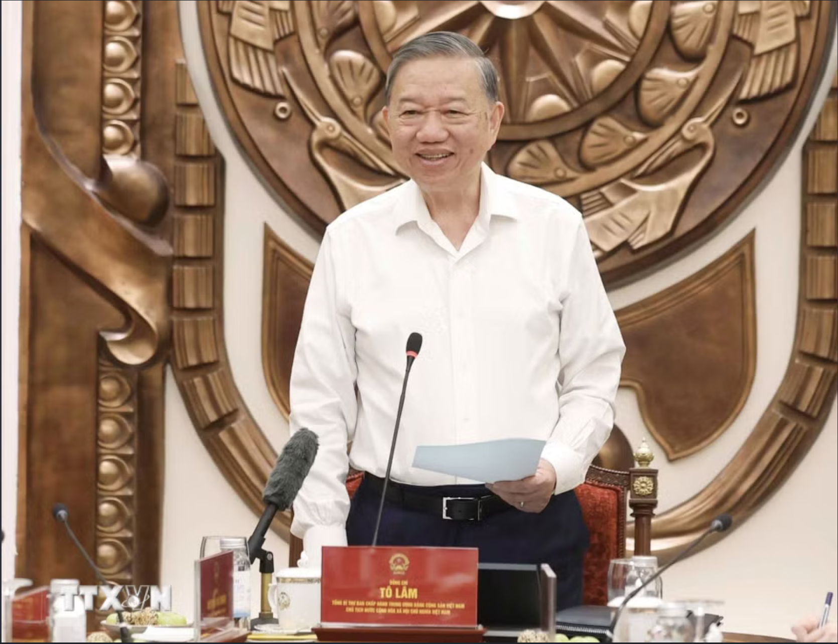 Tổng B&iacute; thư, Chủ tịch nước T&ocirc; L&acirc;m: C&ocirc;ng t&aacute;c Văn ph&ograve;ng Chủ tịch nước phải n&acirc;ng l&ecirc;n tầm cao mới - Ảnh 2.