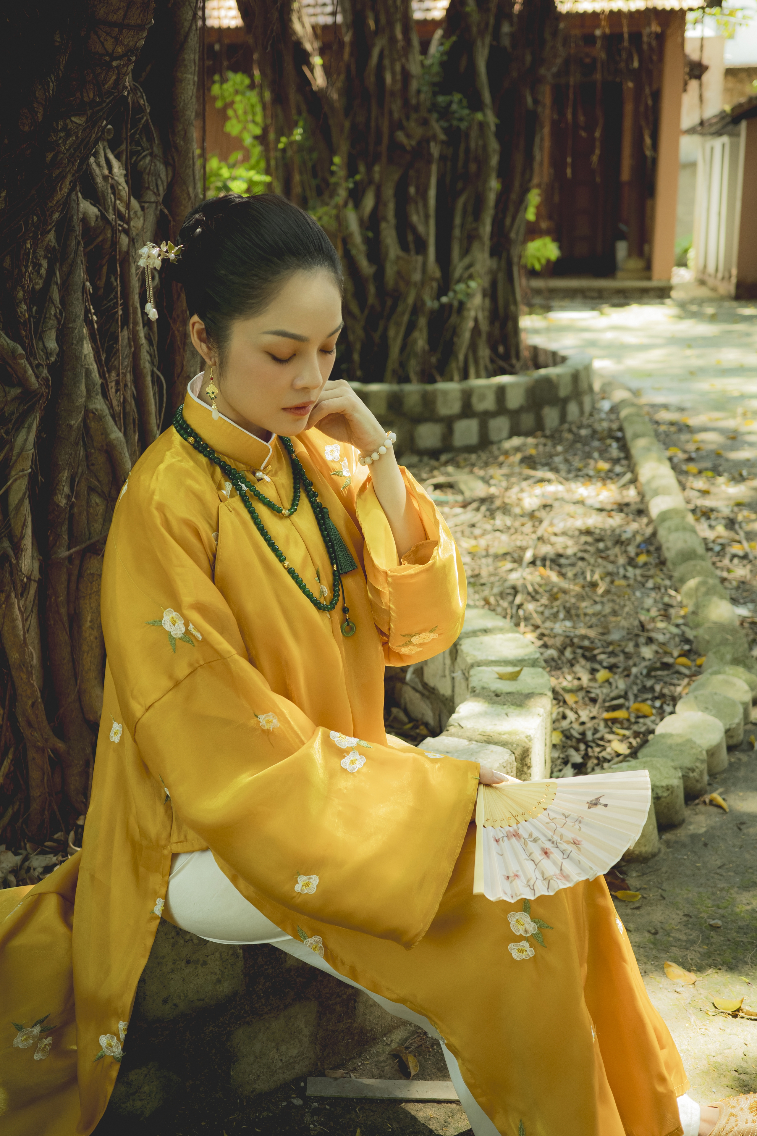 Cay đắng cho Dương Cẩm Lynh  - Ảnh 1.