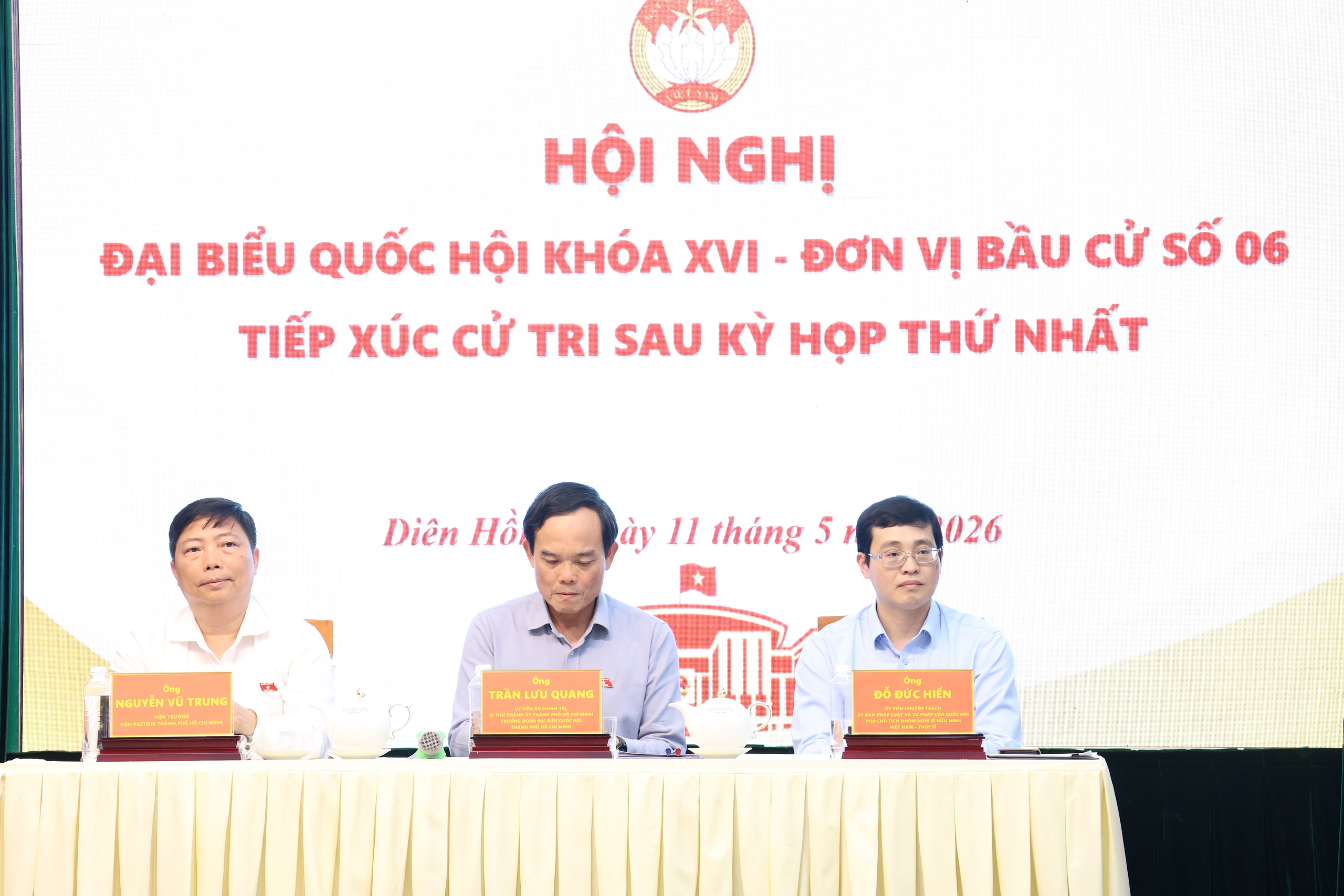 B&iacute; thư Th&agrave;nh ủy TPHCM: Kh&ocirc;ng cổ x&uacute;y tư duy "quản kh&ocirc;ng được th&igrave; cấm" - Ảnh 2.