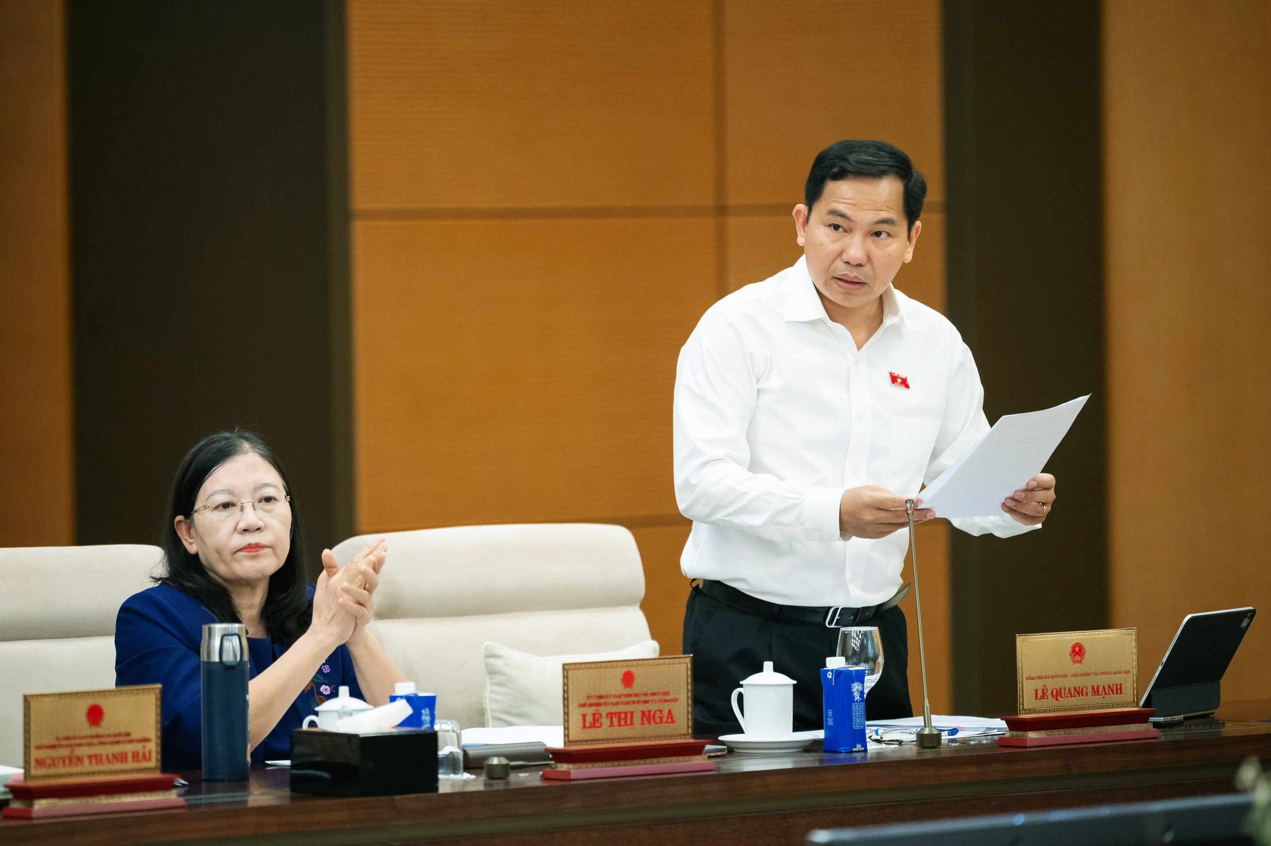 Khai mạc Phiên họp thứ Hai của Ủy ban Thường vụ Quốc hội - Ảnh 2.