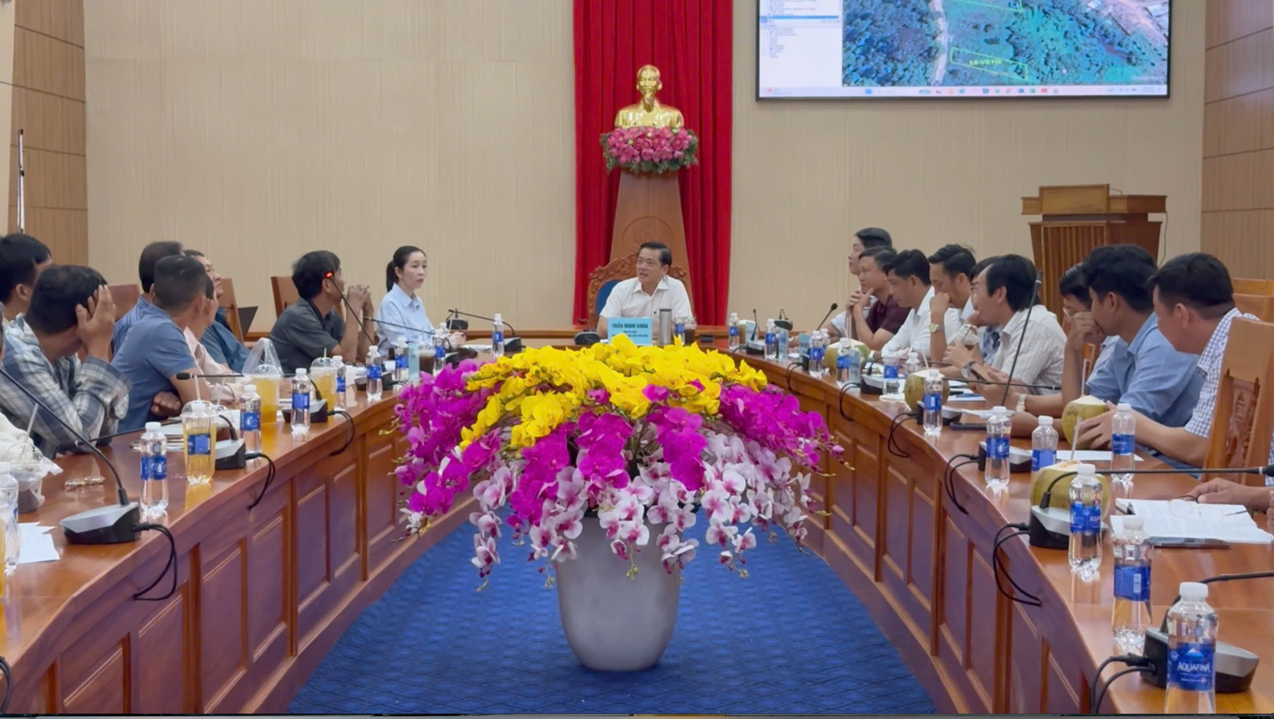 Phú Quốc cưỡng chế nhiều hộ dân cố tình chiếm đất rừng đặc dụng - Ảnh 6.