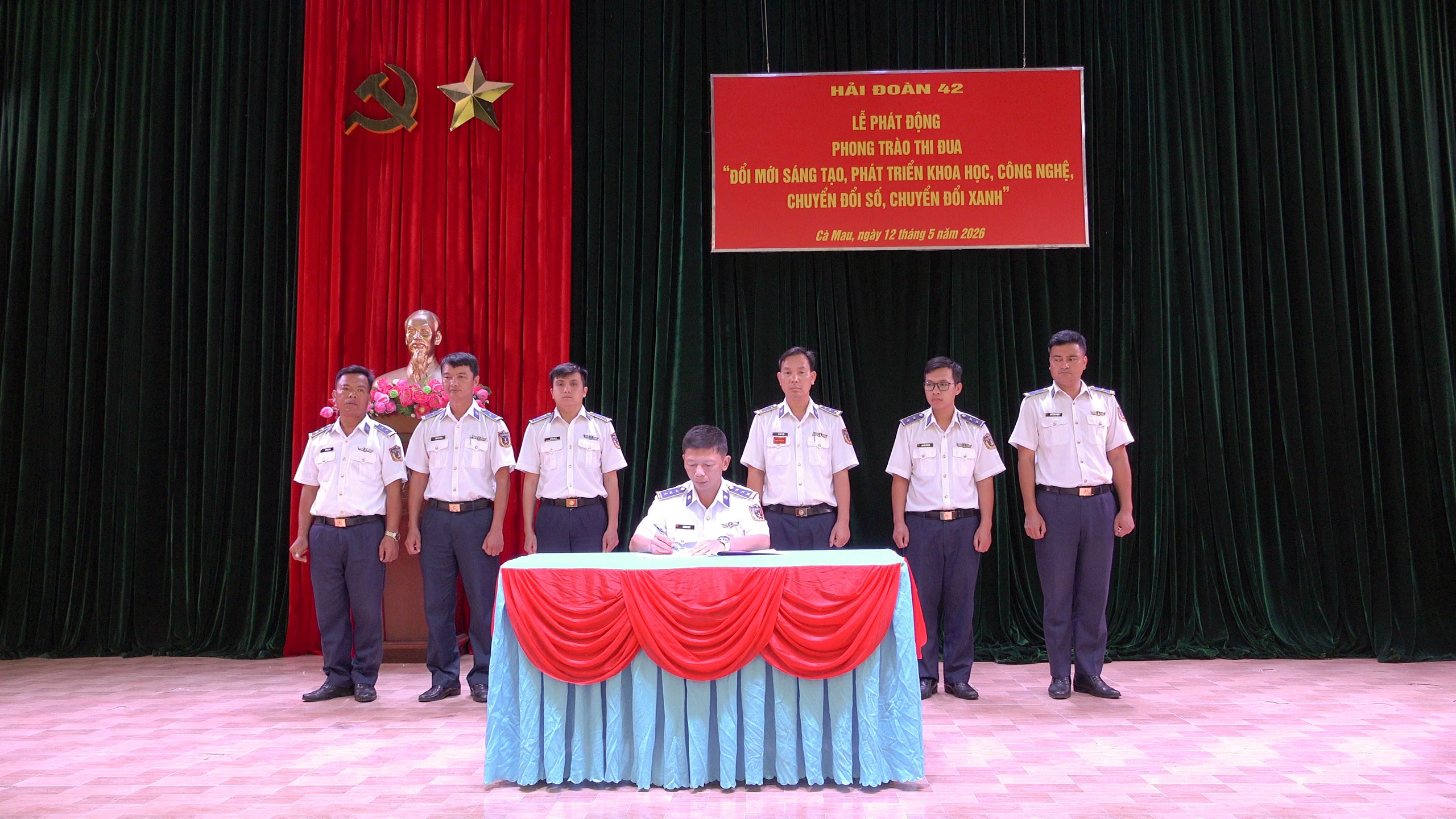 Hải đoàn 42 đẩy mạnh ứng dụng chuyển đổi số trong thực hiện nhiệm vụ - Ảnh 3.