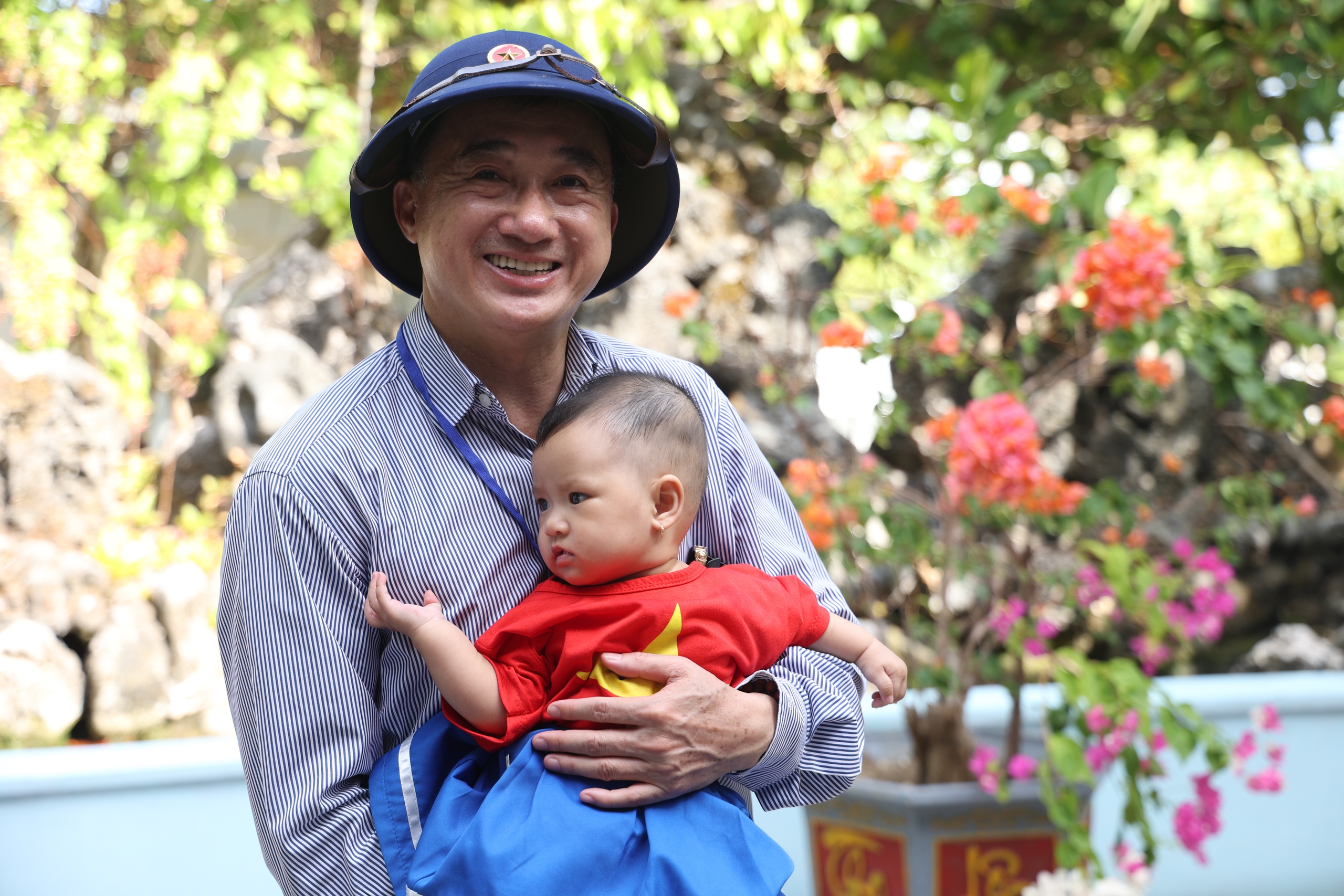 Không để thầy thuốc ở Trường Sa thiệt thòi - Ảnh 4.