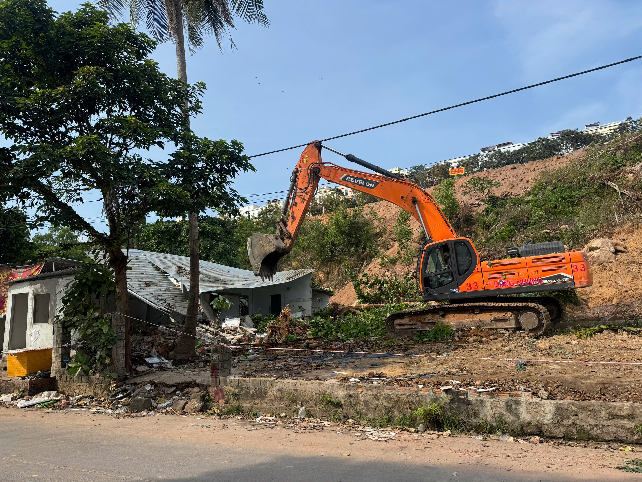 Ph&uacute; Quốc buộc phải cưỡng chế 6 hộ d&acirc;n kh&ocirc;ng giao đất phục vụ dự &aacute;n APEC - Ảnh 7.