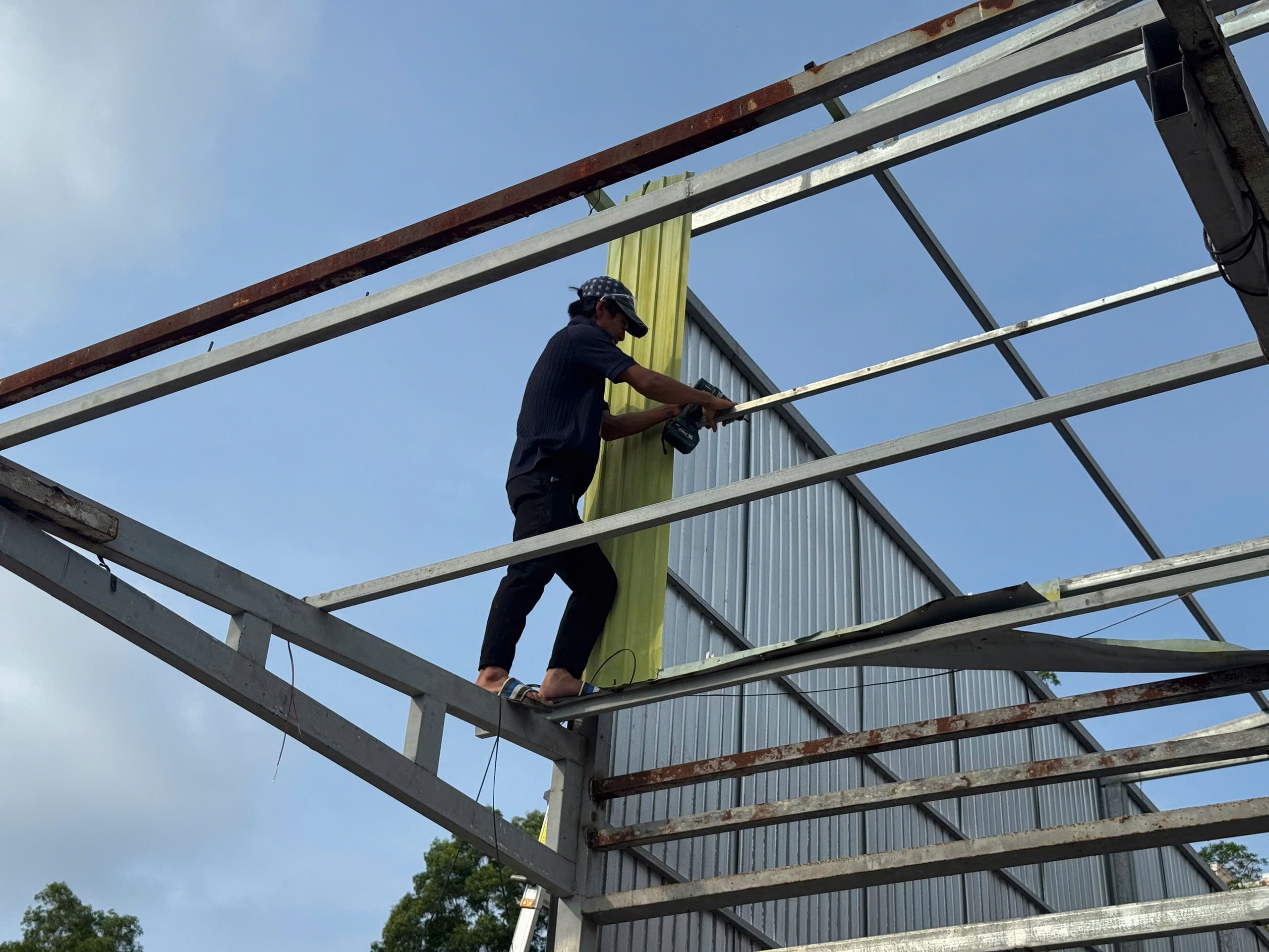 Ph&uacute; Quốc buộc phải cưỡng chế 6 hộ d&acirc;n kh&ocirc;ng giao đất phục vụ dự &aacute;n APEC - Ảnh 4.