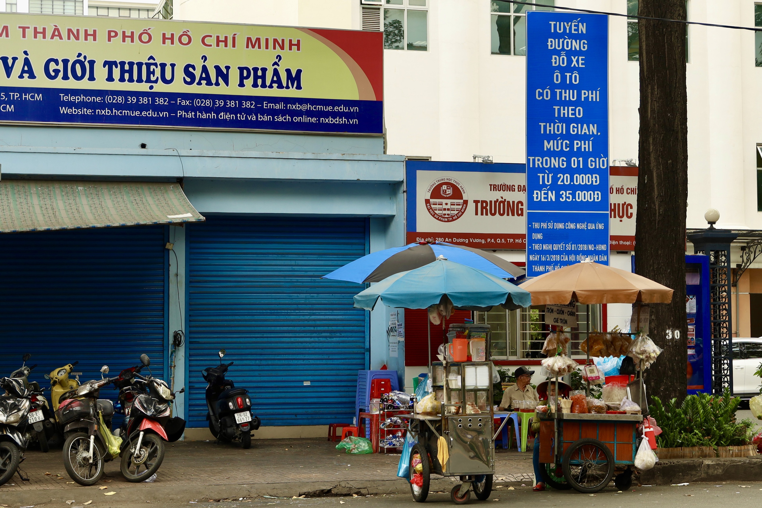 Số hóa quản lý vỉa hè, lòng đường - Ảnh 1.