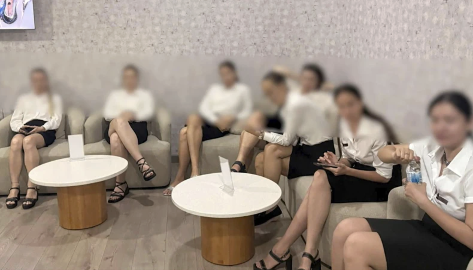 Phát hiện 20 người nước ngoài 