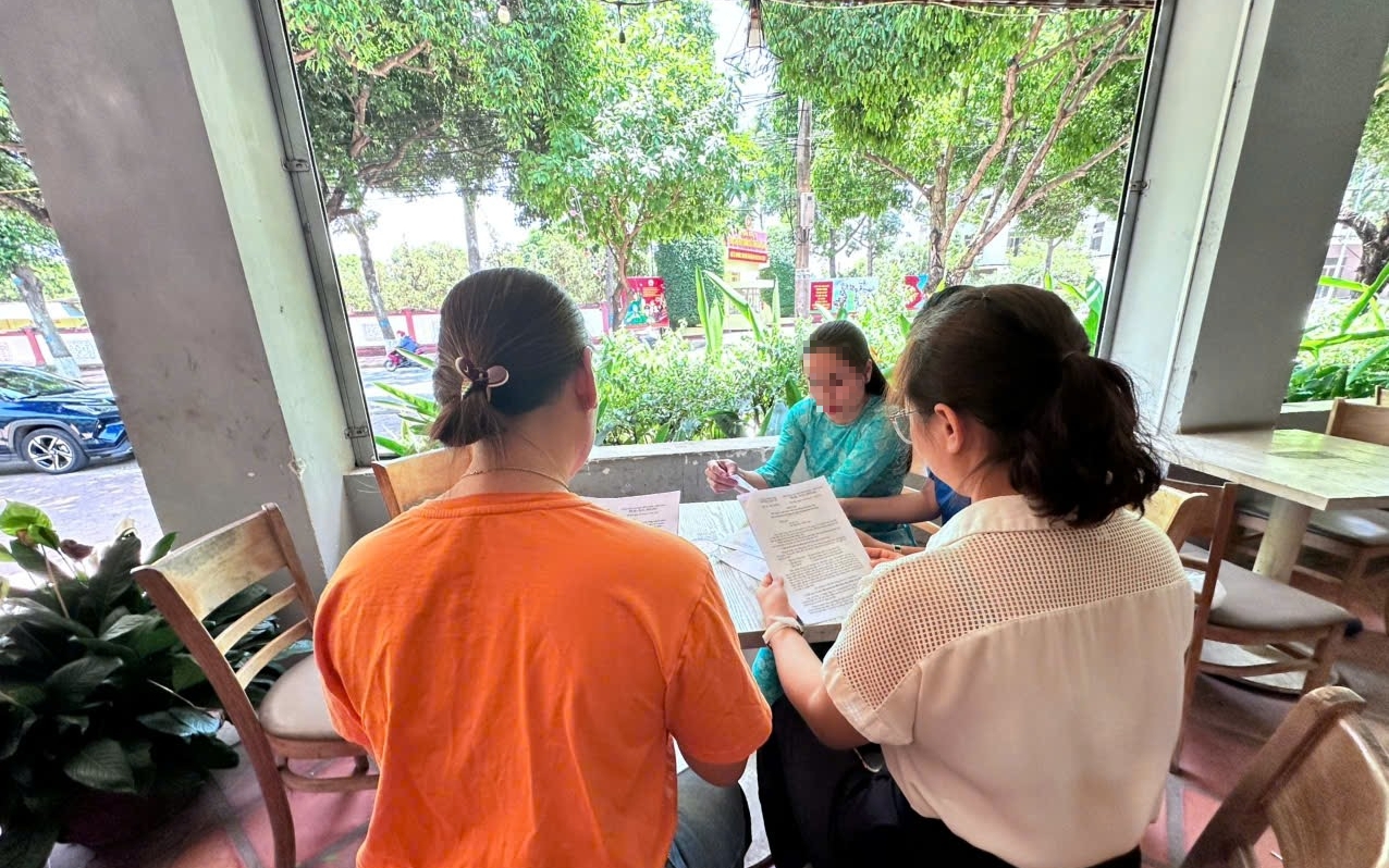 Nhiều nhân viên y tế học đường Đắk Lắk kiến nghị không được tiếp nhận viên chức - Ảnh 2. Nhiều nhân viên y tế học đường Đắk Lắk kiến nghị không được tiếp nhận viên chức - Ảnh 2.